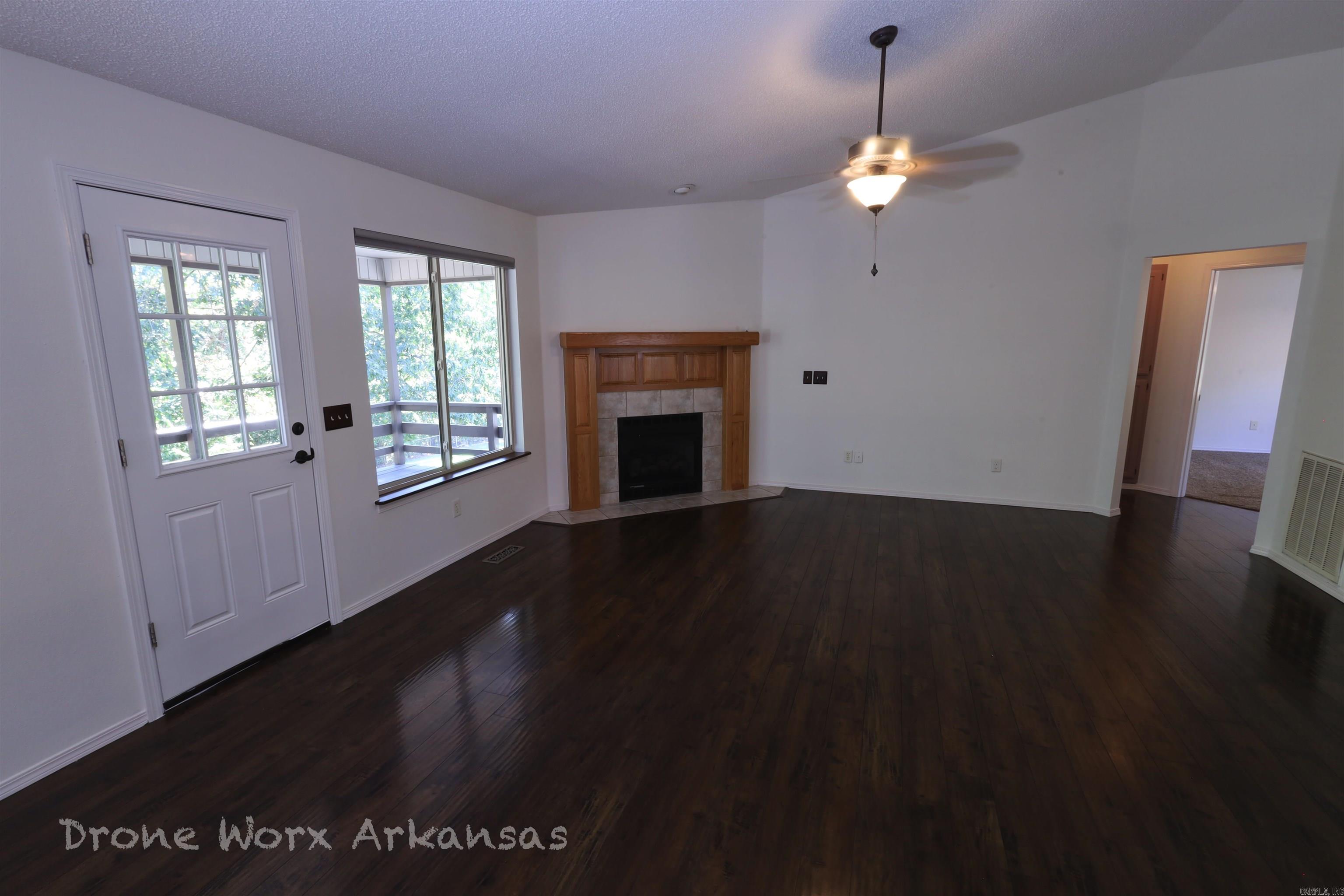 9 Piccadilly  Bella Vista, AR