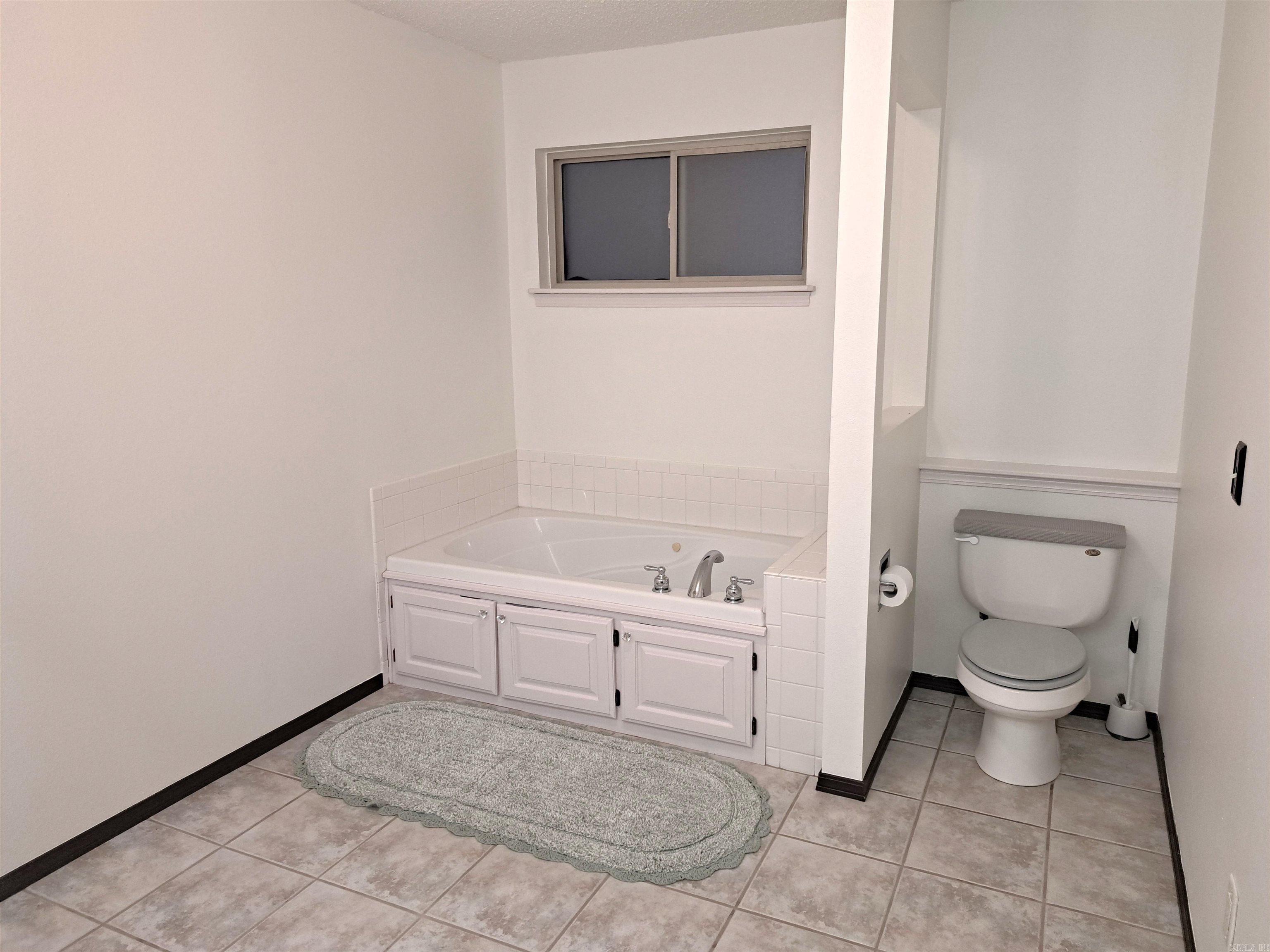 9 Piccadilly  Bella Vista, AR