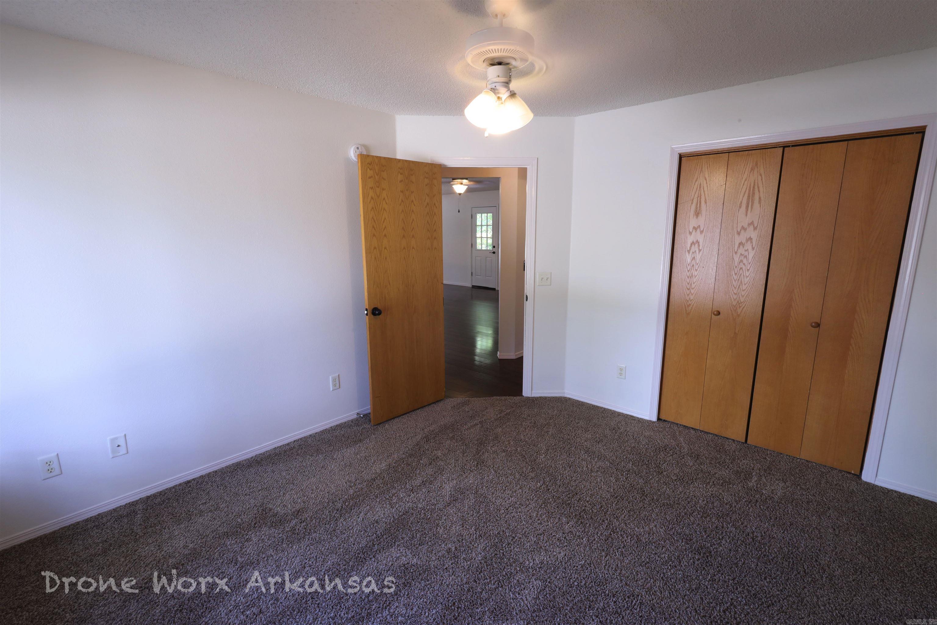 9 Piccadilly  Bella Vista, AR