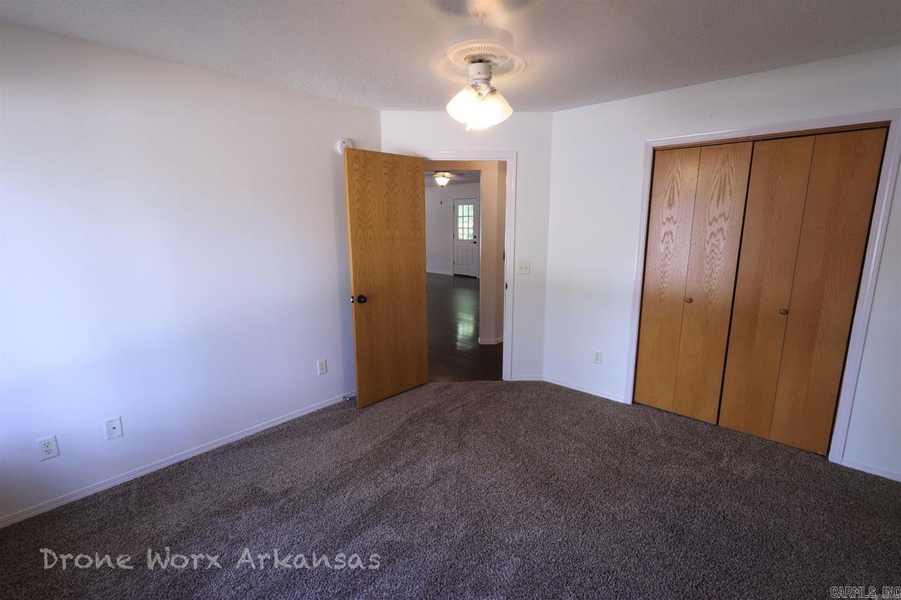 9 Piccadilly  Bella Vista, AR