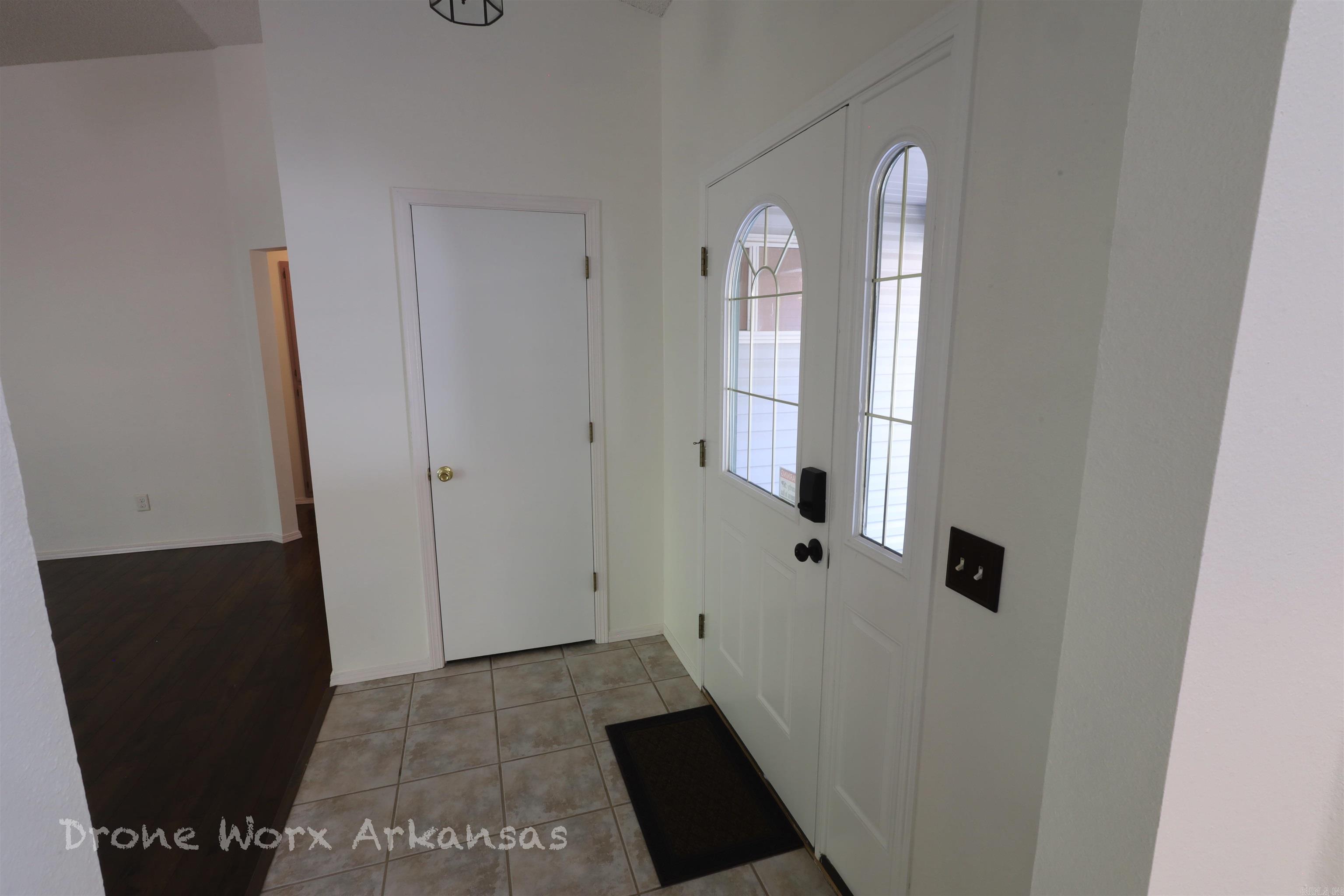 9 Piccadilly  Bella Vista, AR