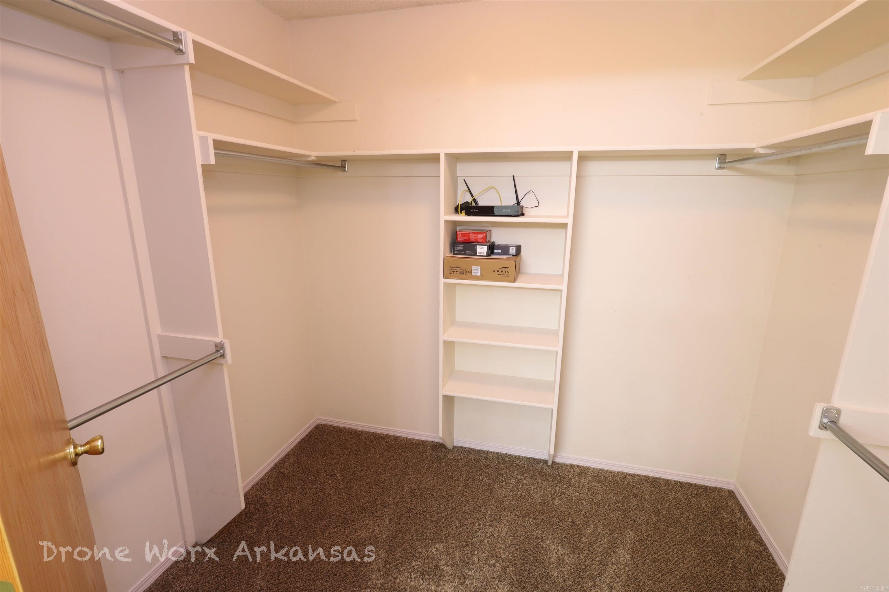 9 Piccadilly  Bella Vista, AR