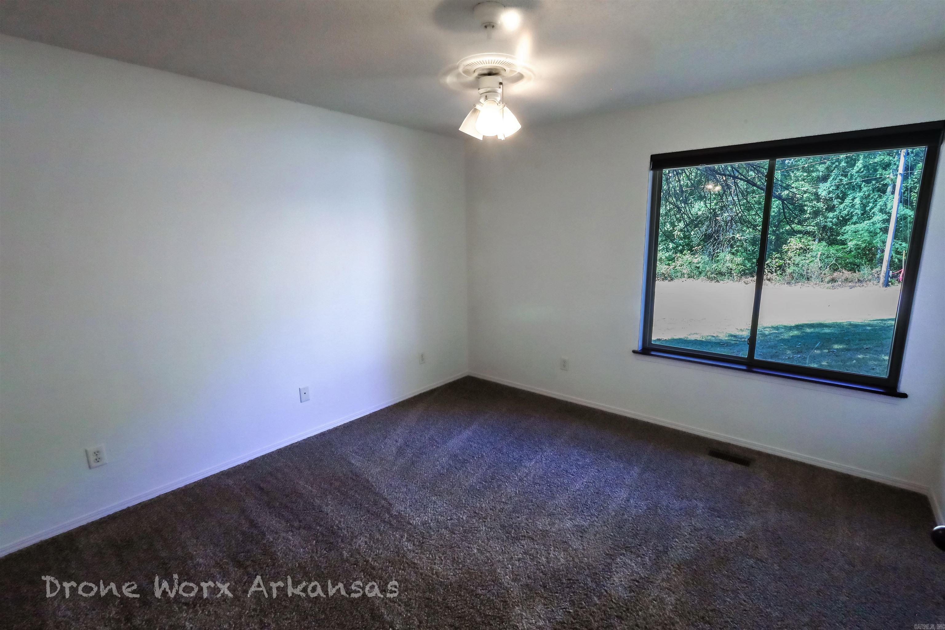 9 Piccadilly  Bella Vista, AR