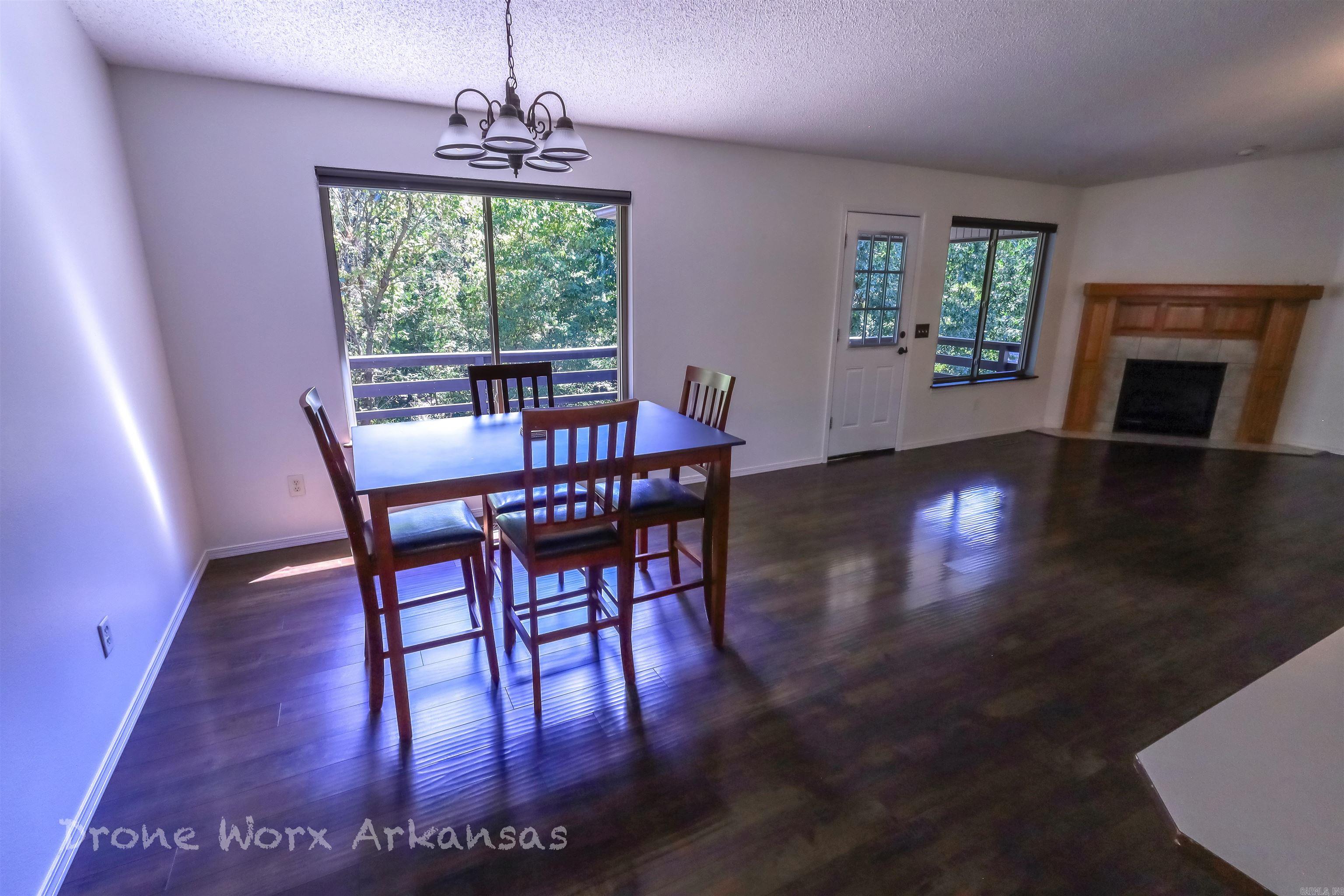 9 Piccadilly  Bella Vista, AR