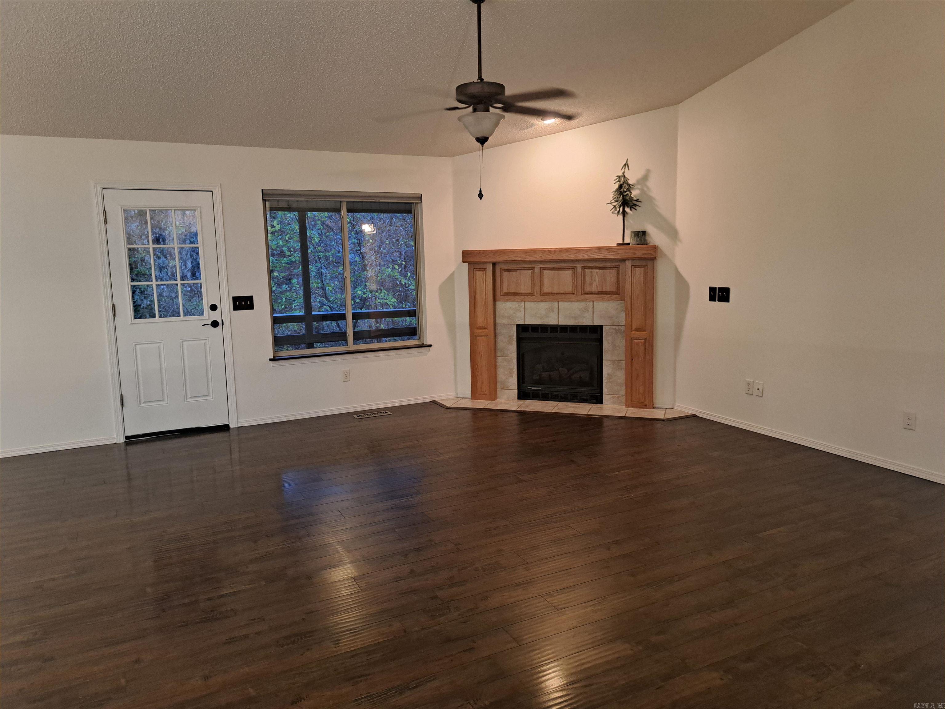 9 Piccadilly  Bella Vista, AR