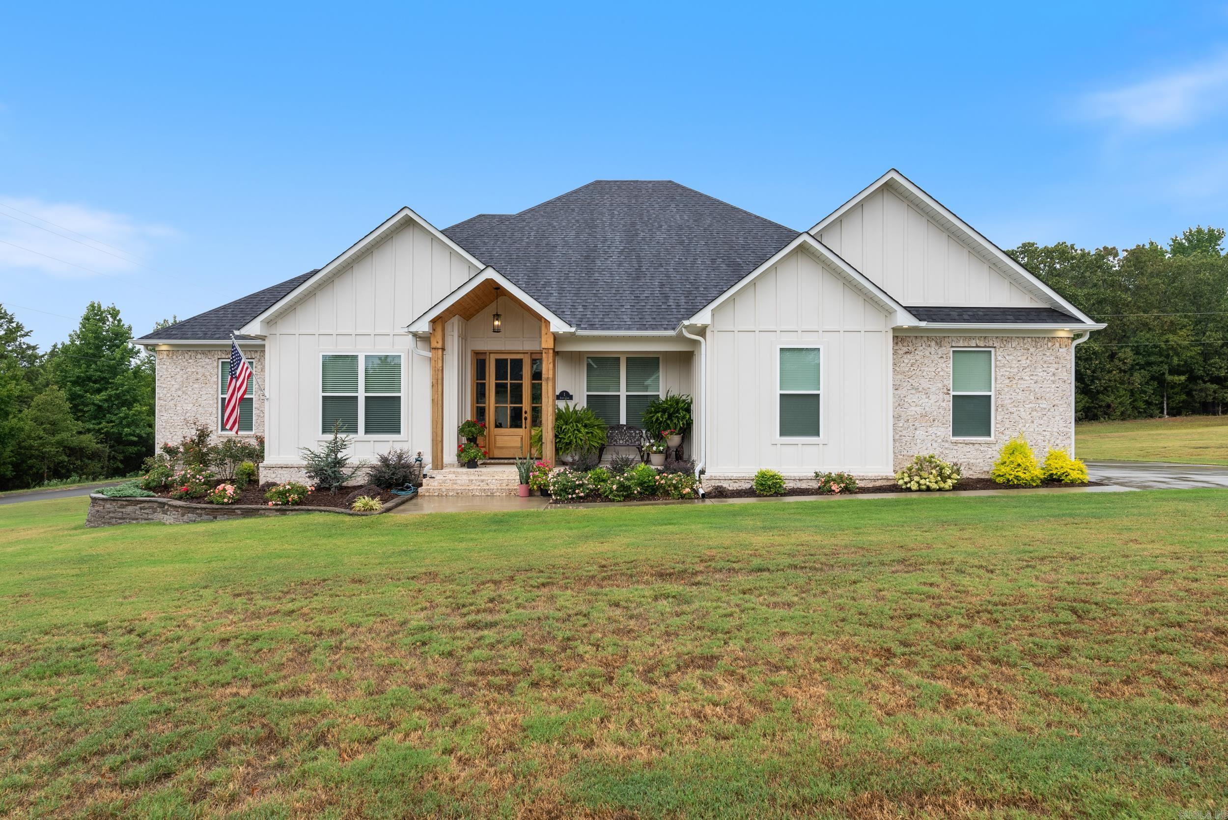 1 Avrey  Greenbrier, AR