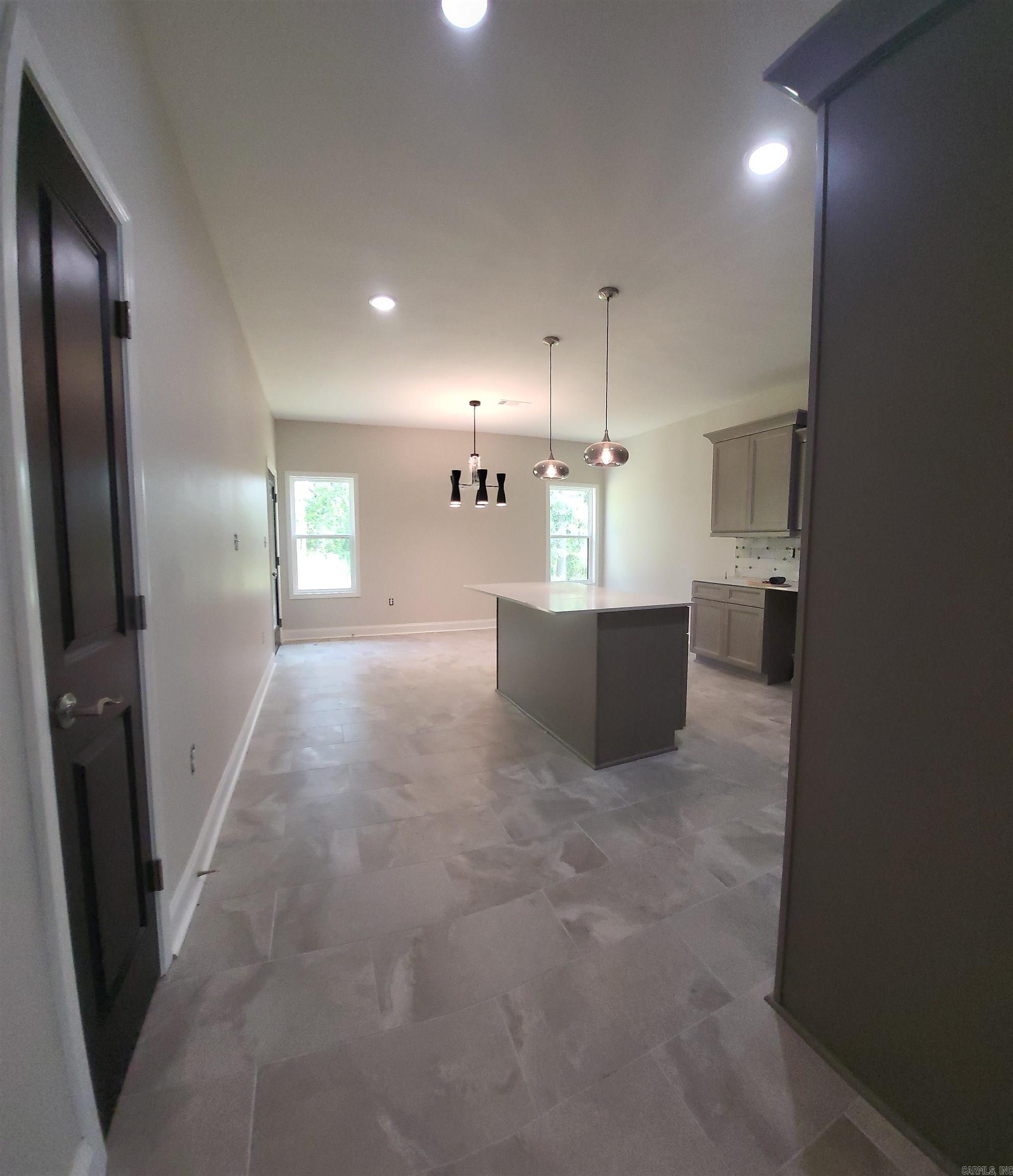933 N Jeff Davis  Jacksonville, AR