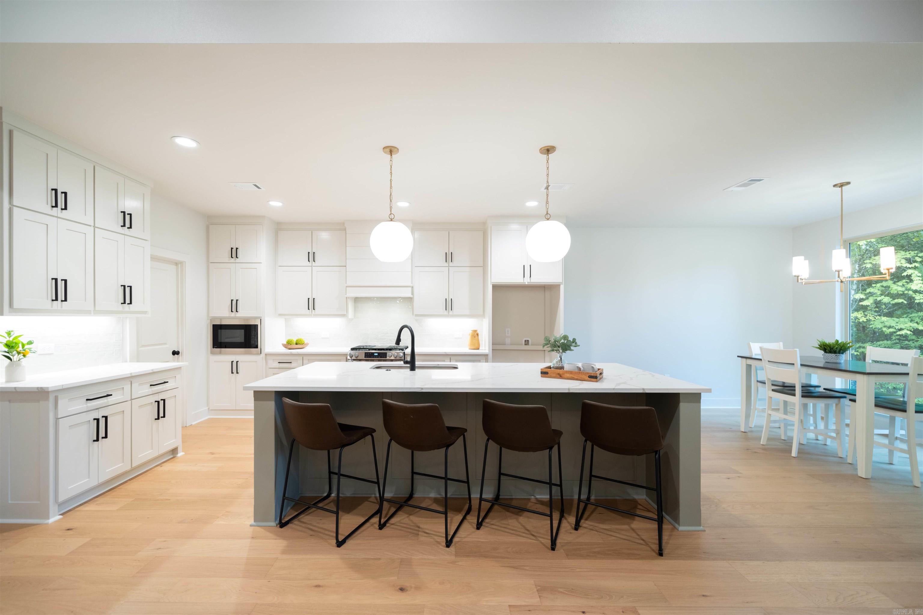 15109 Matterhorn  Maumelle, AR