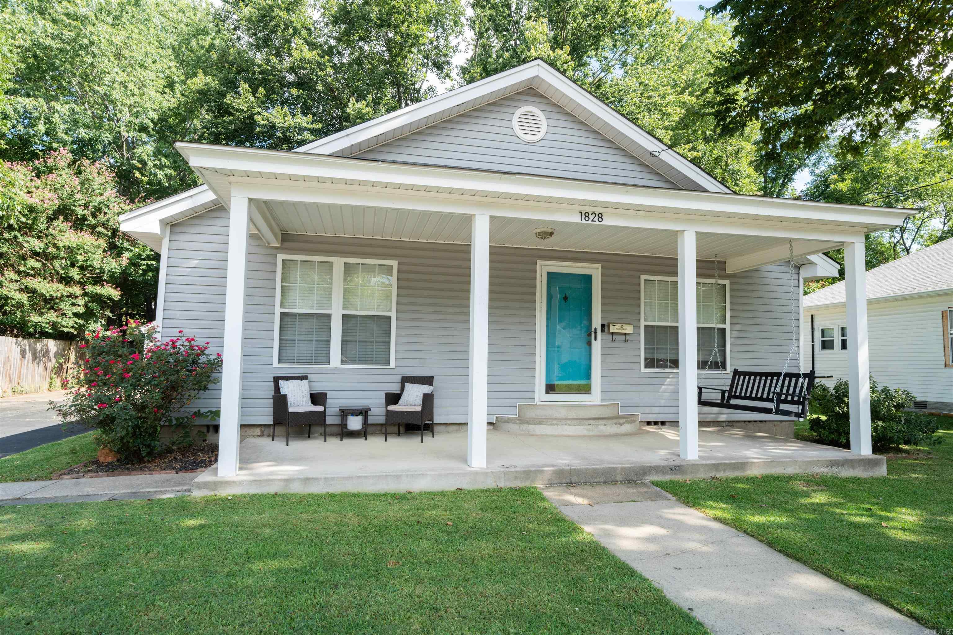 1828 Lee  Conway, AR