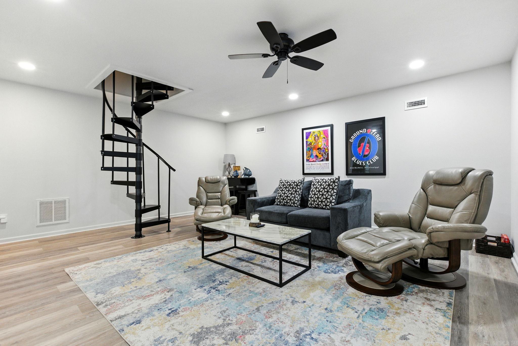114 Haggard  Hot Springs, AR