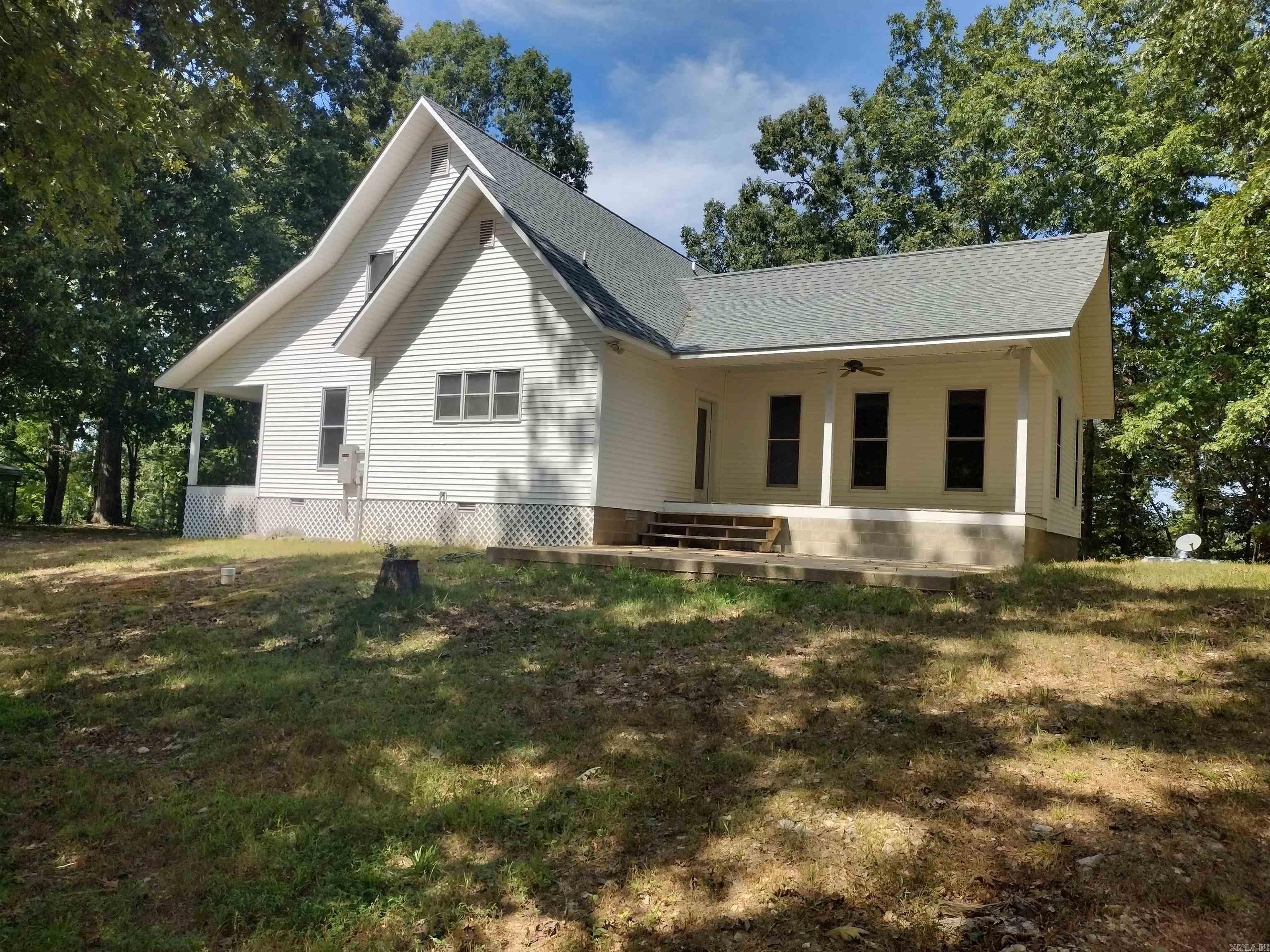 2777 Herpel Rd  Mountain View, AR
