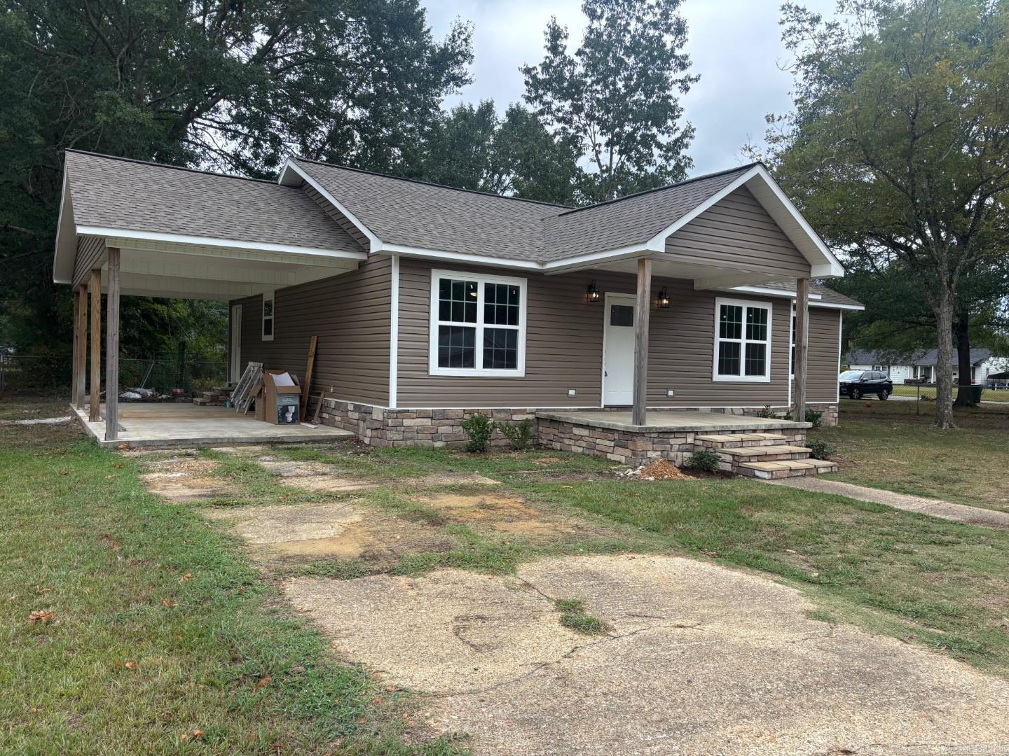 234 E Busbee St  Camden, AR