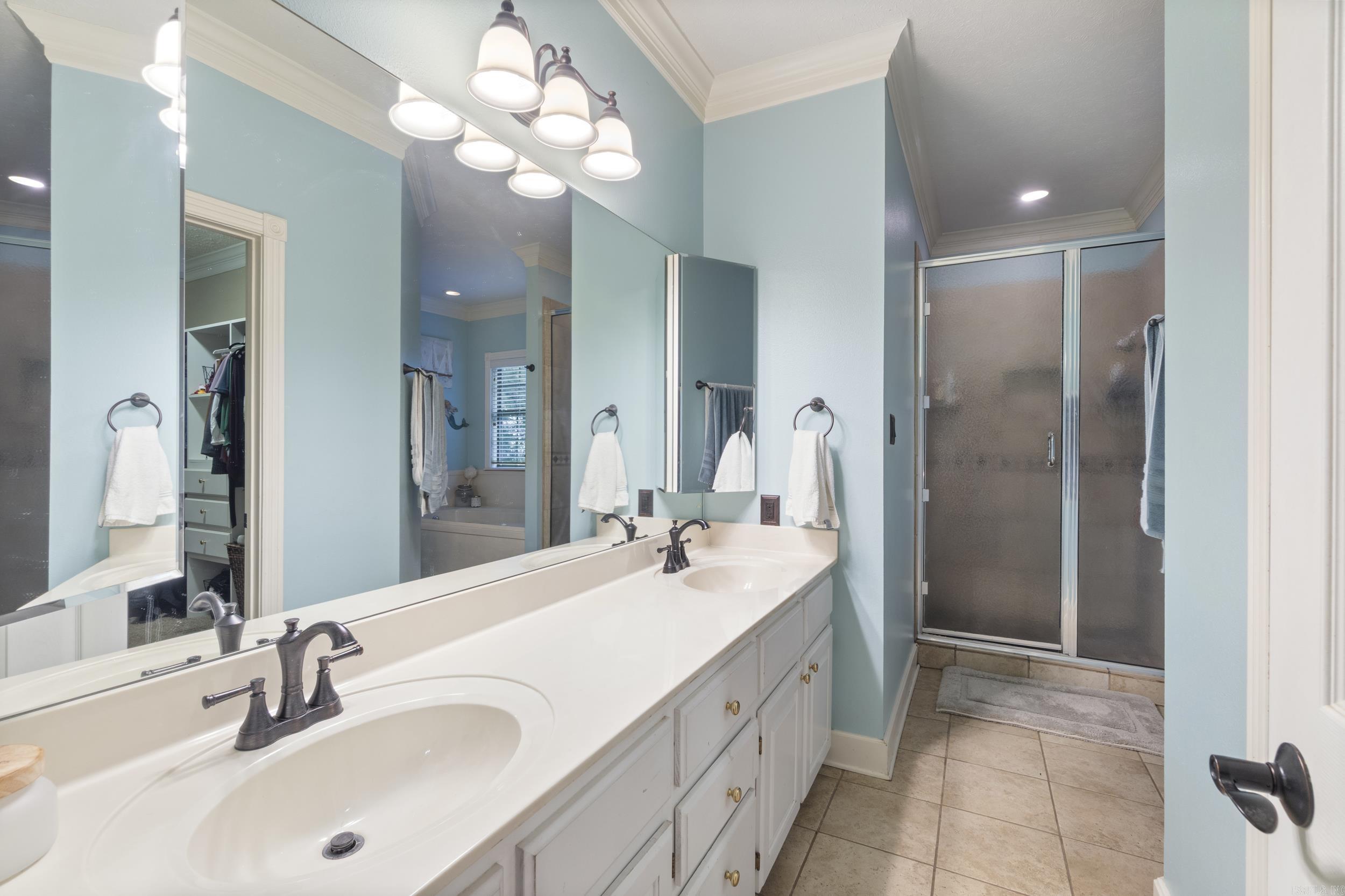 26 Trenton  Greenbrier, AR