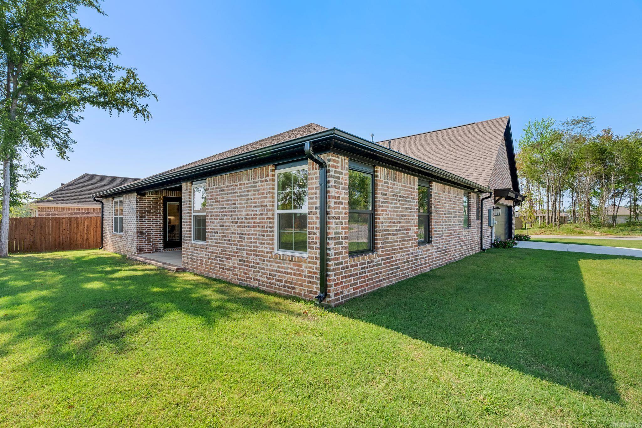 8301 McLaren  Fort Smith, AR
