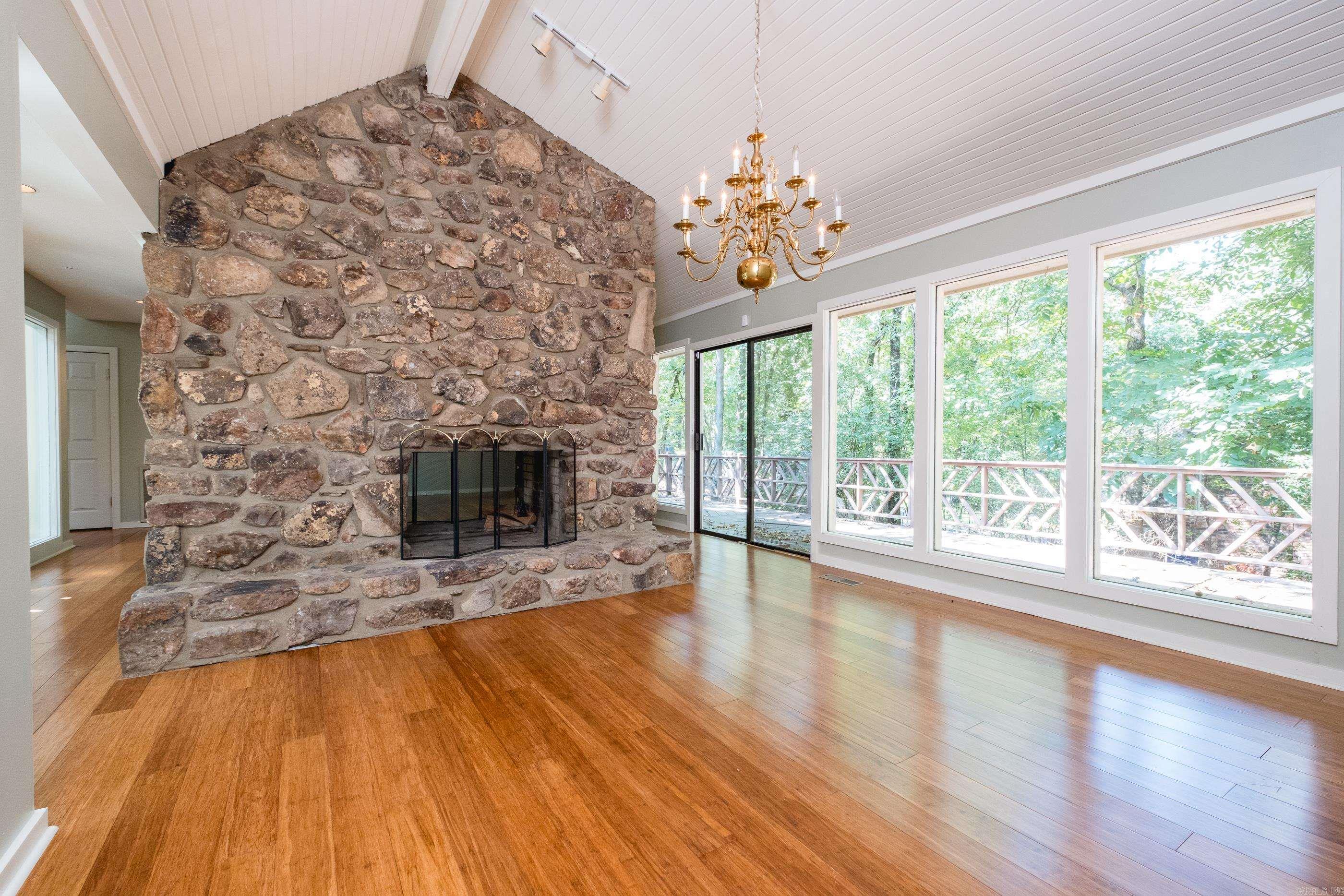 1 Woodberry  Little Rock, AR