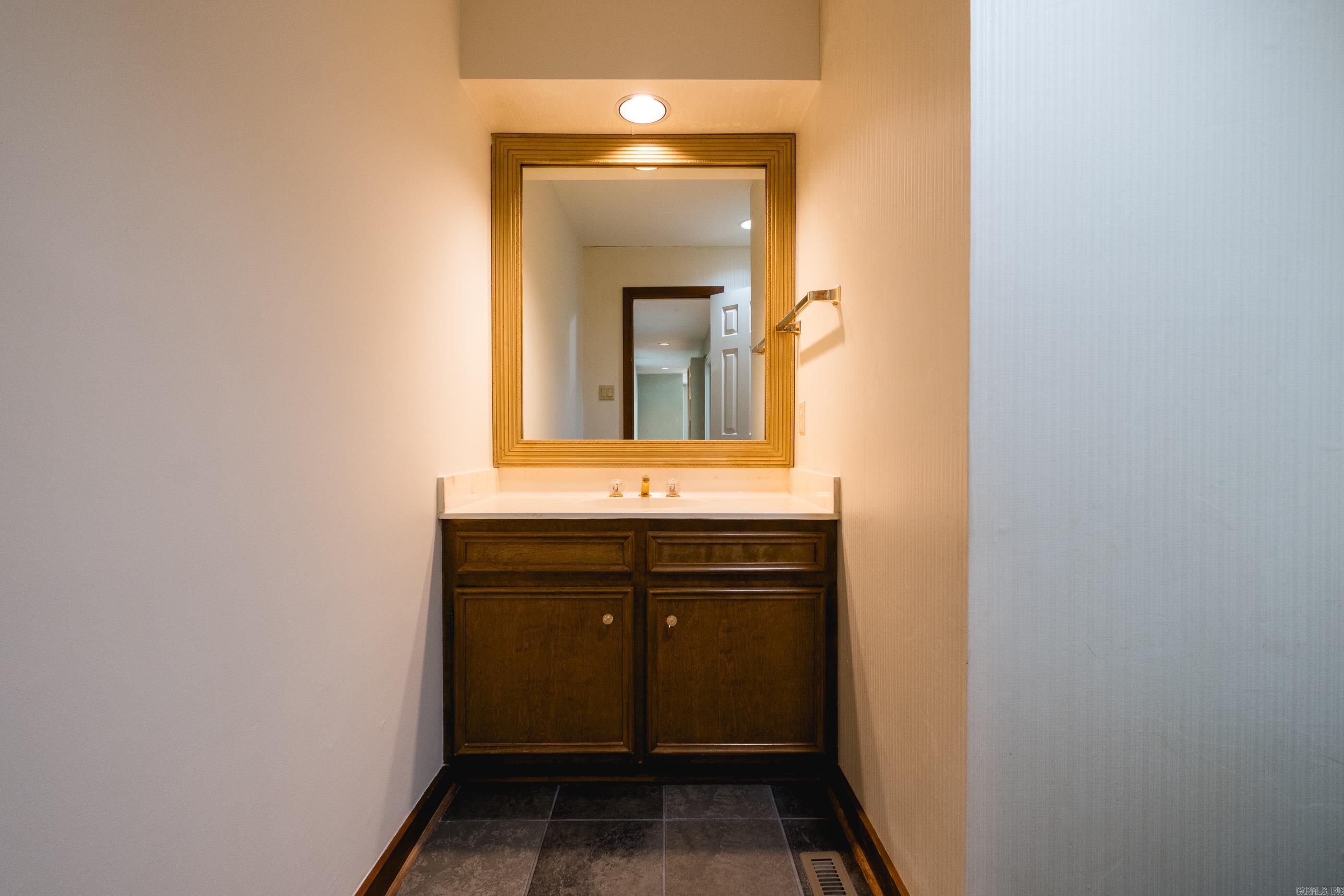 1 Woodberry  Little Rock, AR