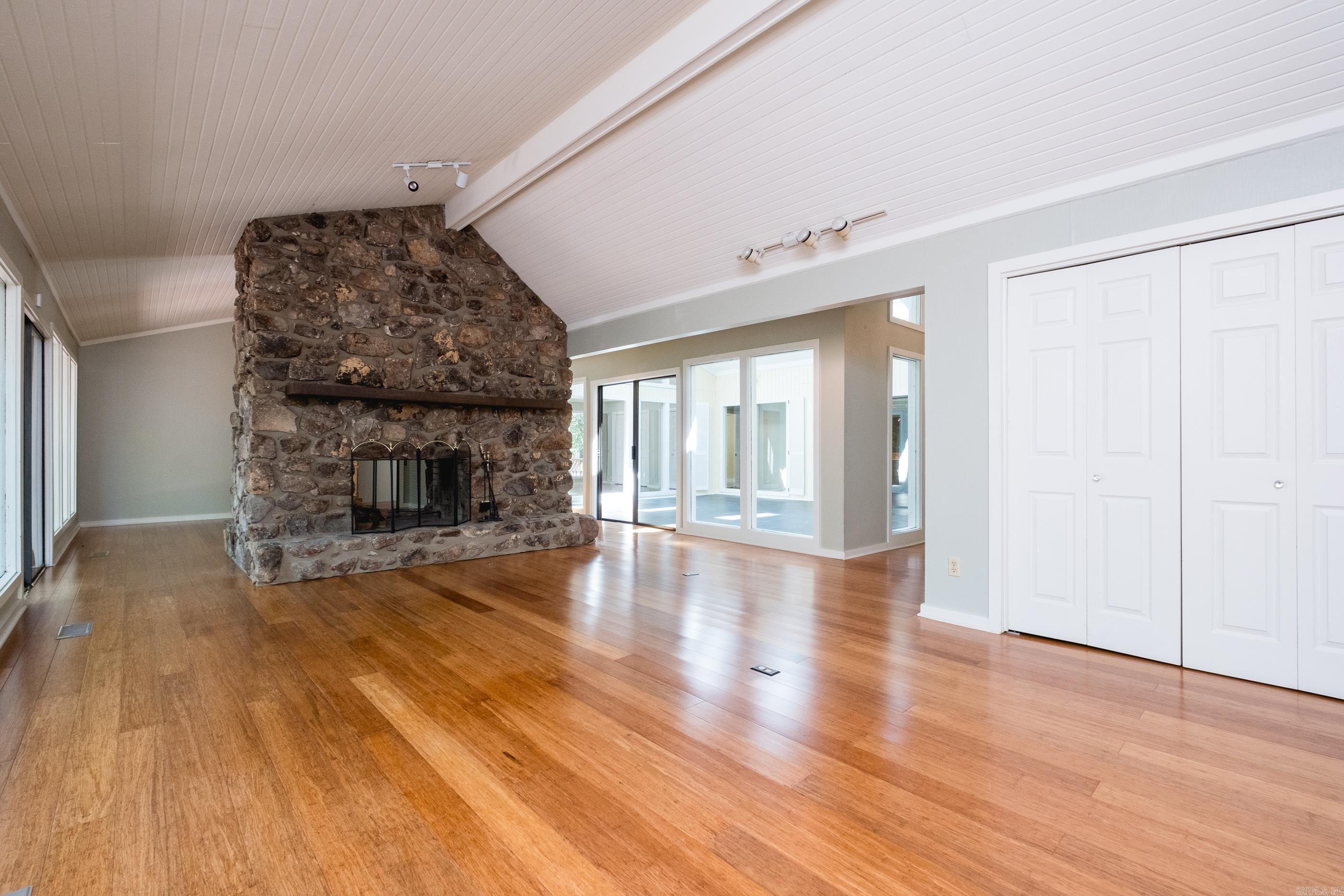 1 Woodberry  Little Rock, AR