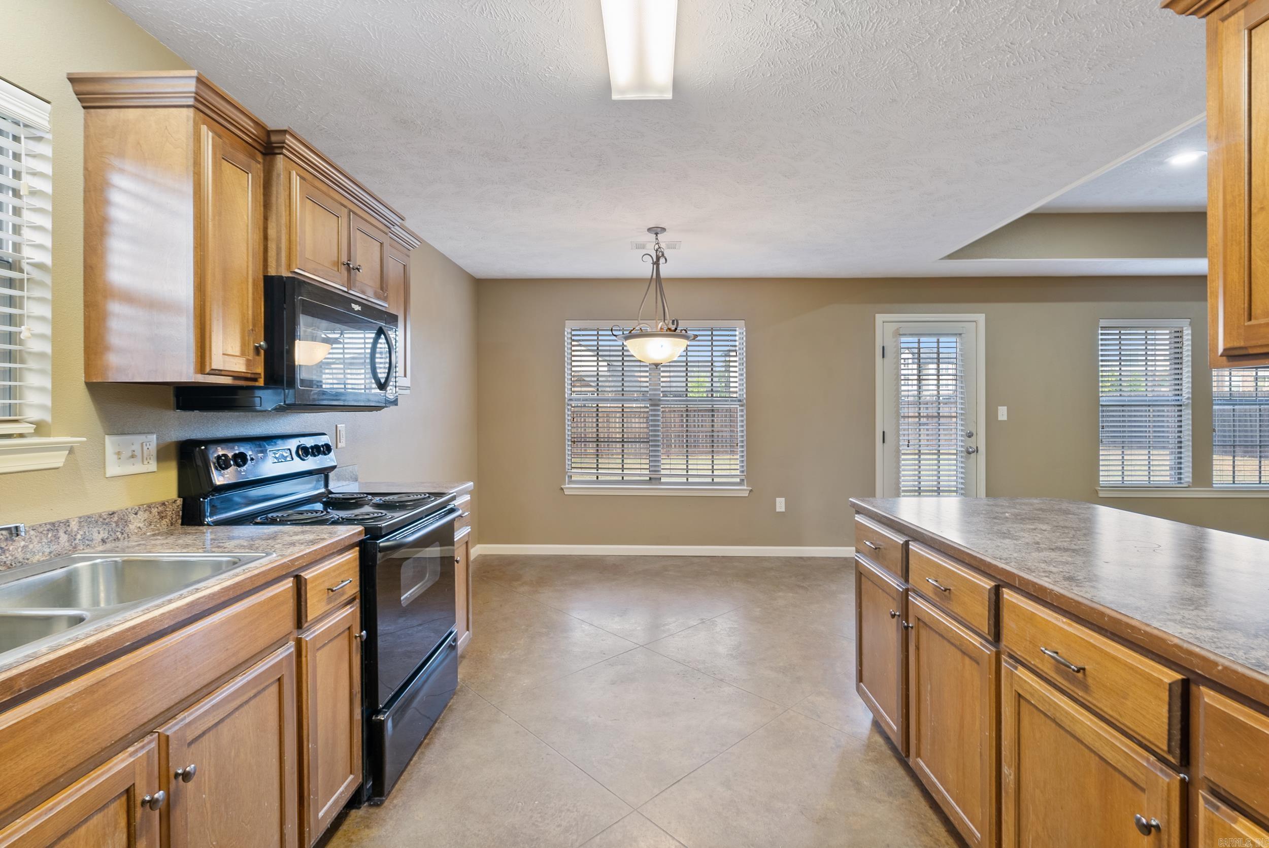 935 Wineberry  Conway, AR
