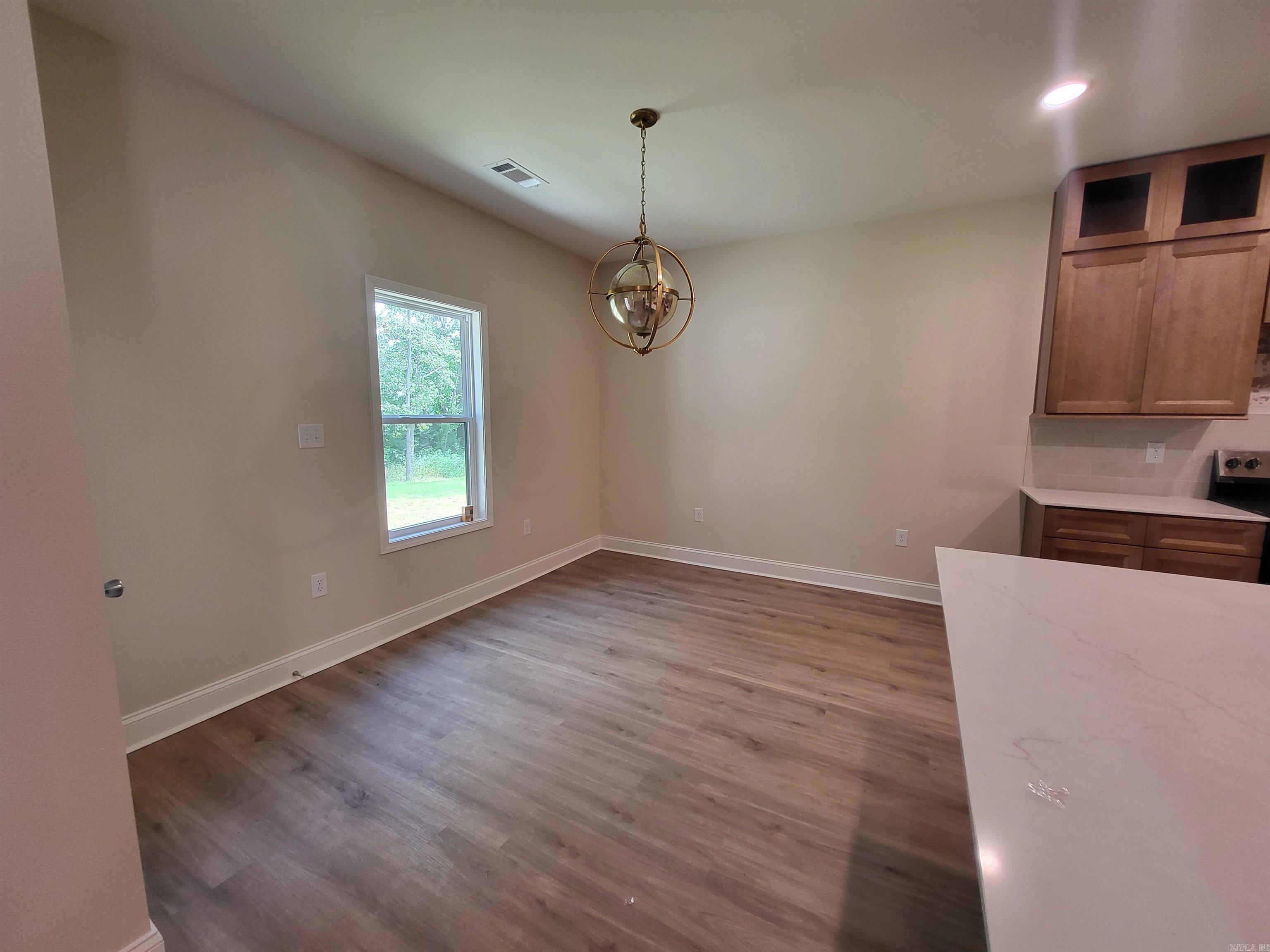 929 N Jeff Davis  Jacksonville, AR