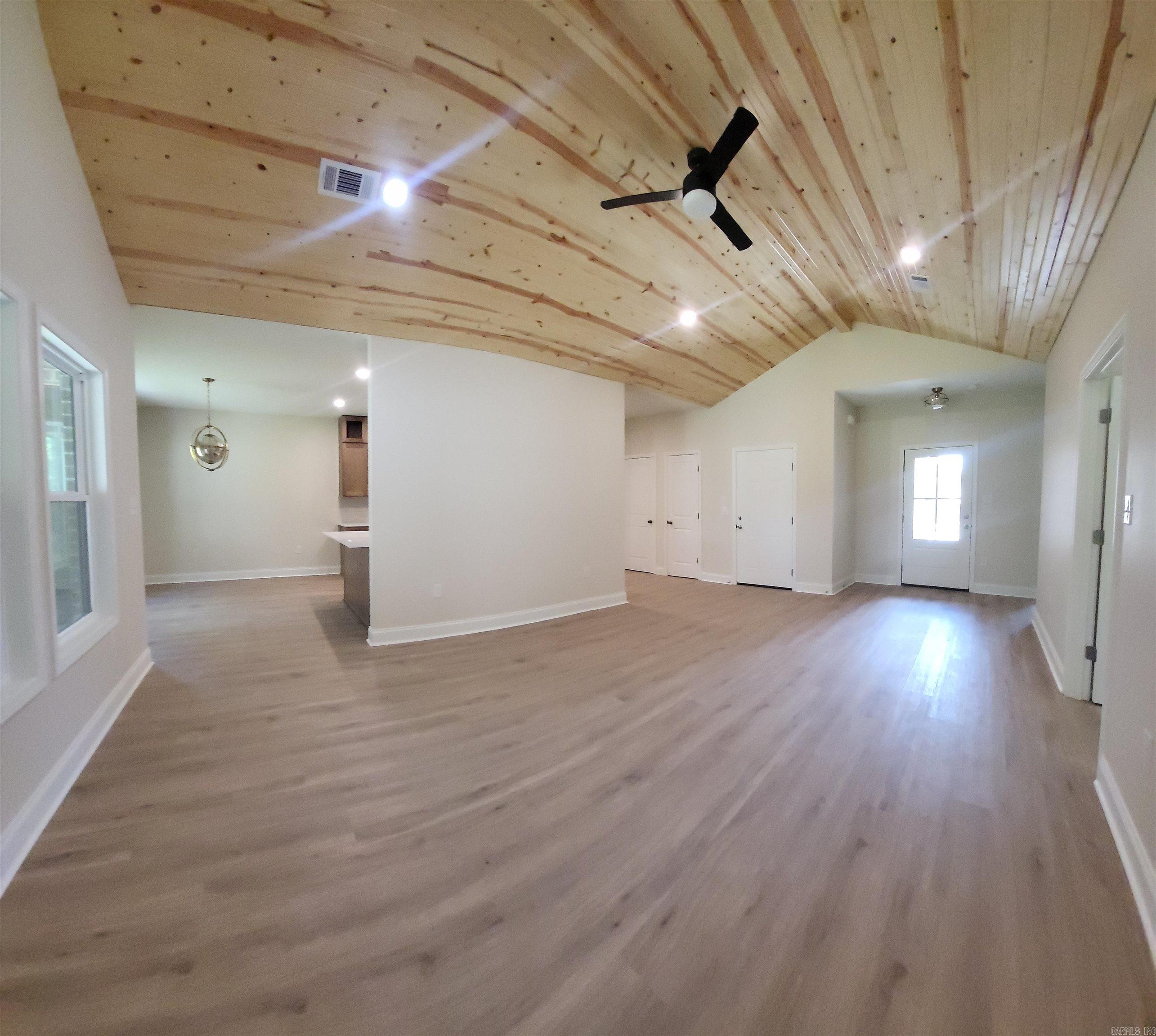 929 N Jeff Davis  Jacksonville, AR