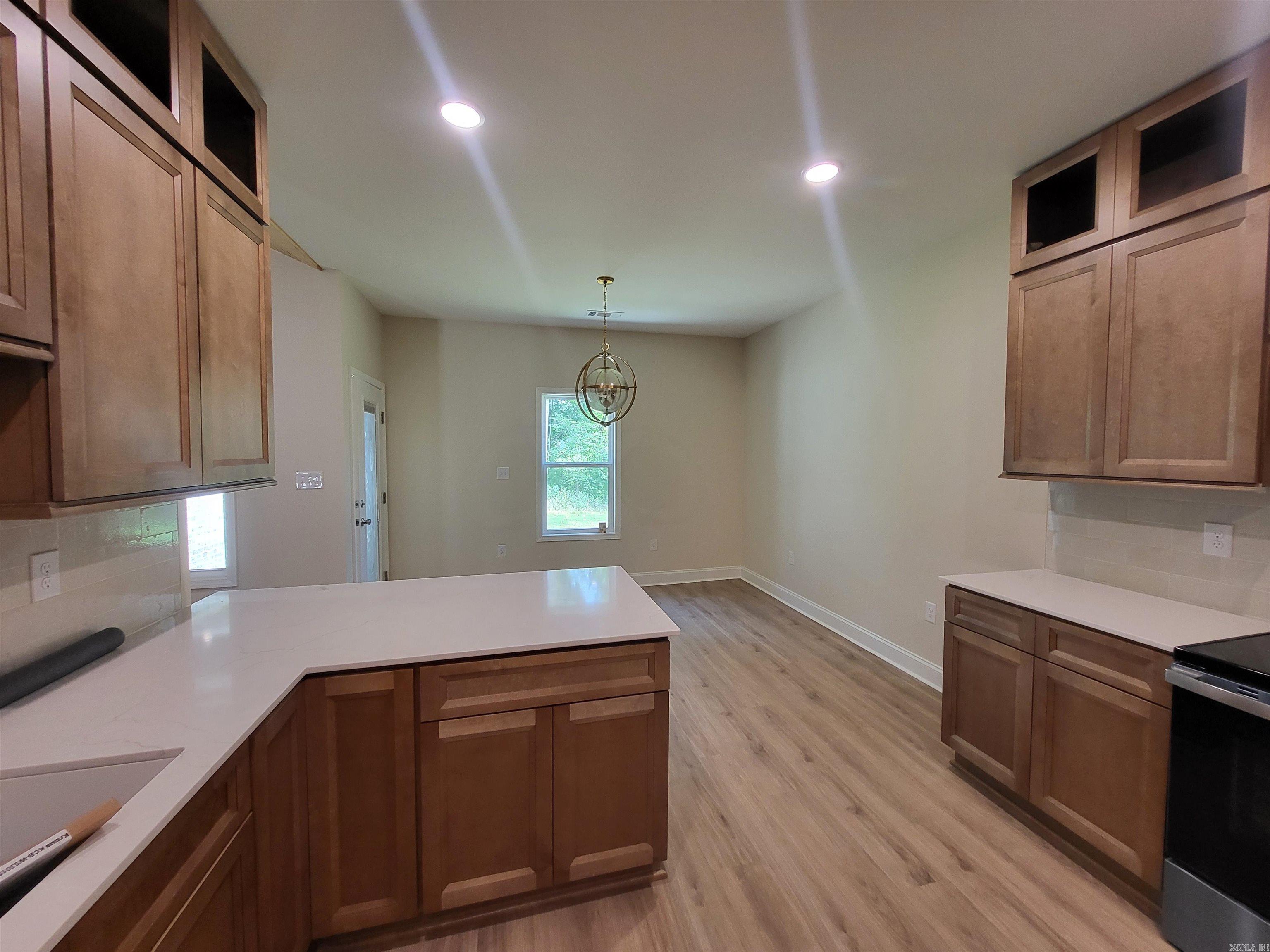 929 N Jeff Davis  Jacksonville, AR