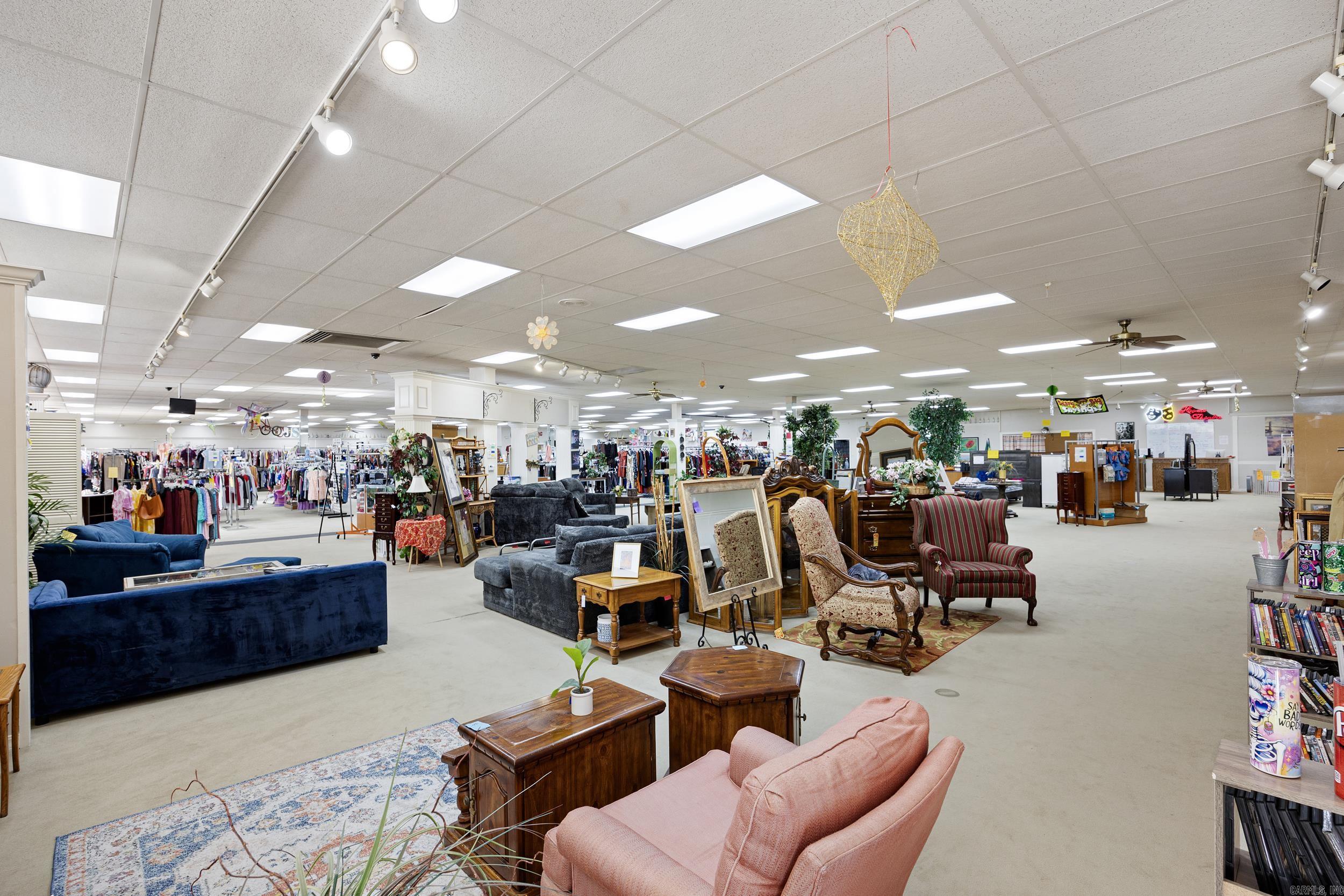 900 S Arkansas Ave  Russellville, AR
