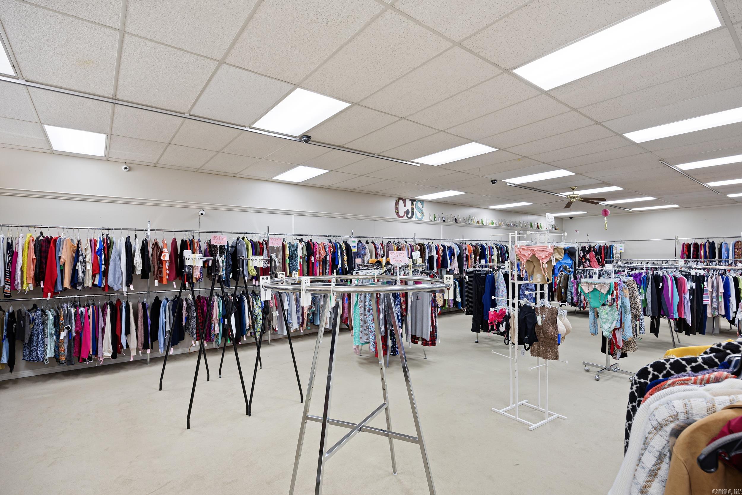 900 S Arkansas Ave  Russellville, AR