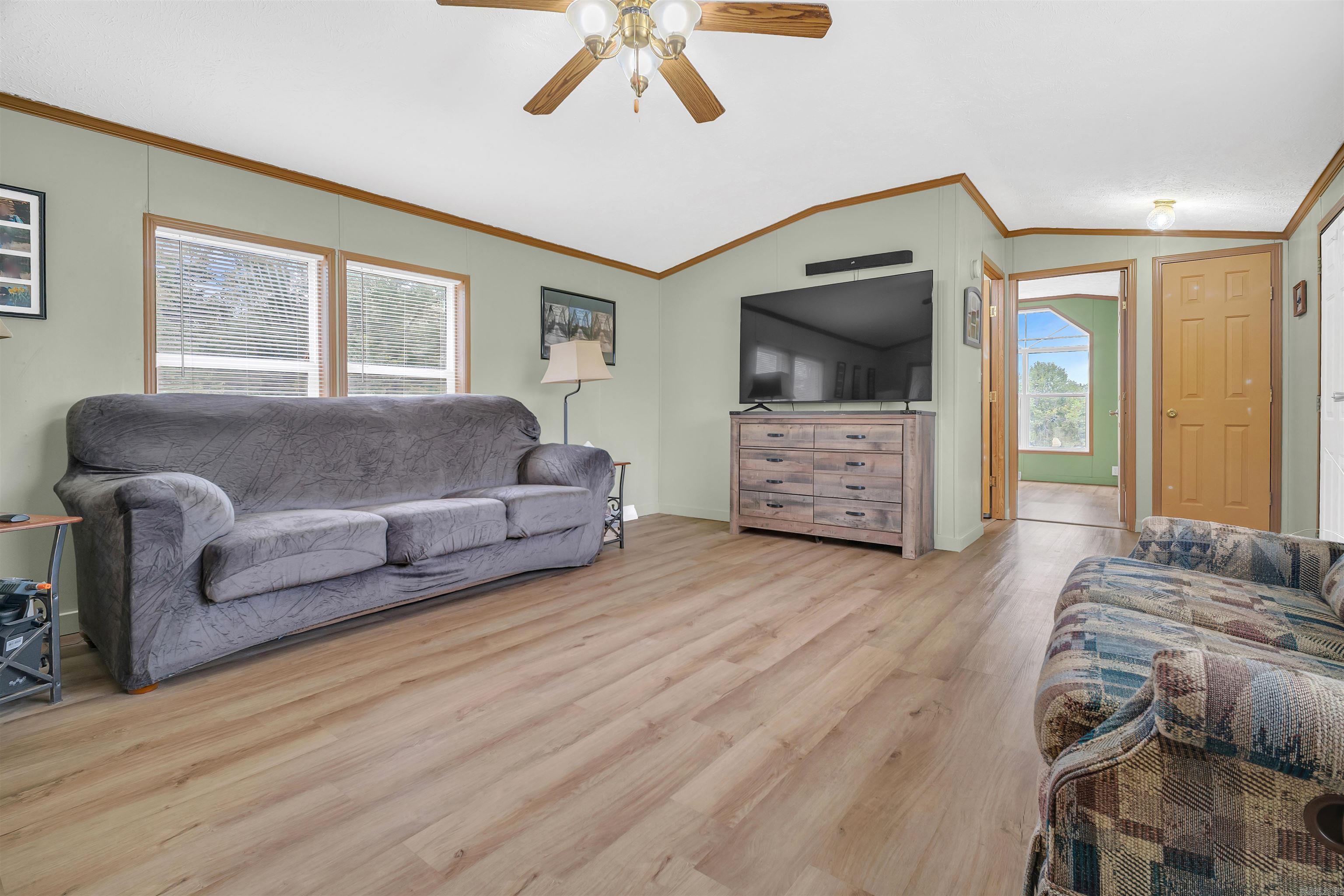 657 Tucker Mountain  Solgohachia, AR