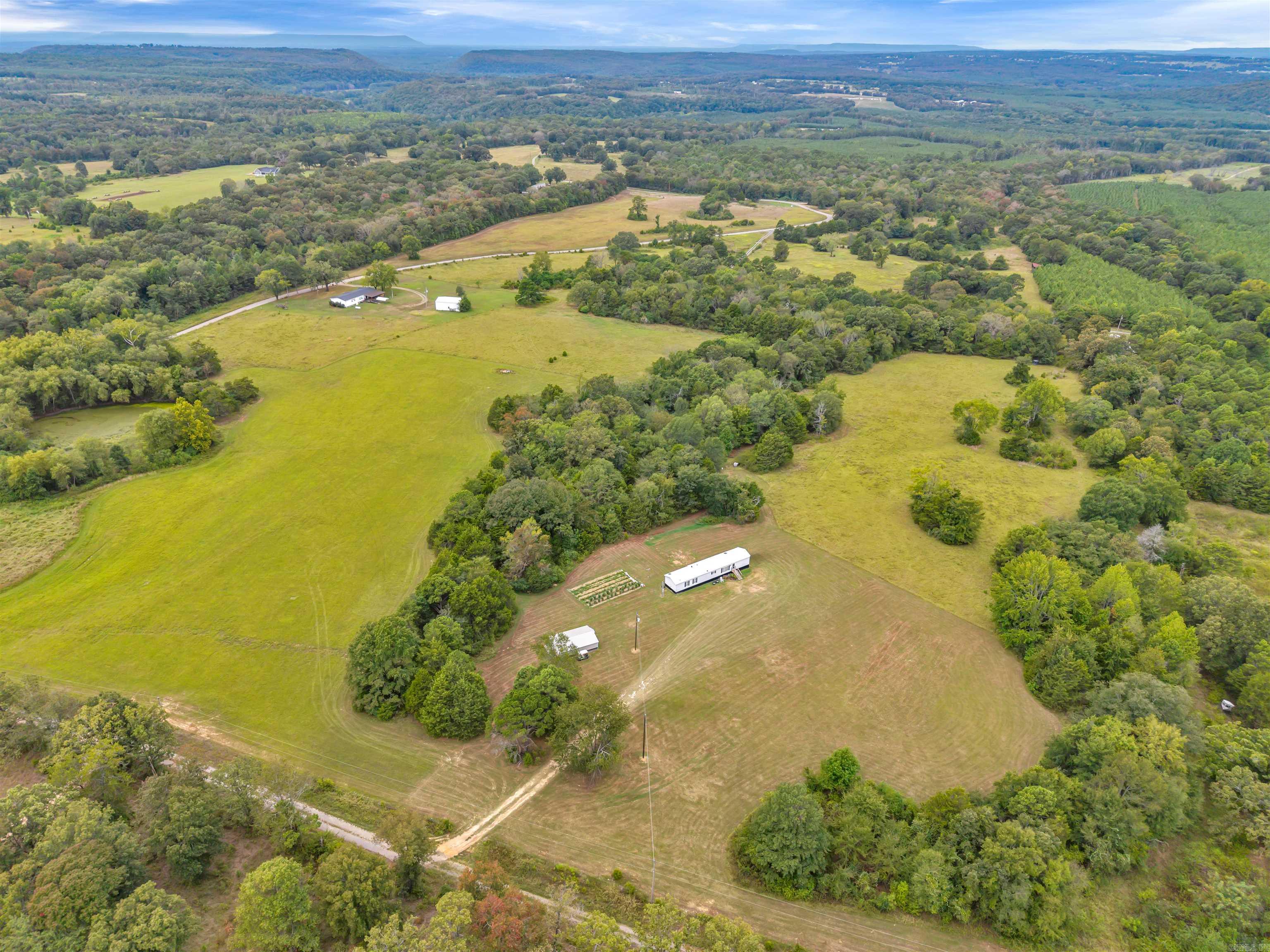 657 Tucker Mountain  Solgohachia, AR