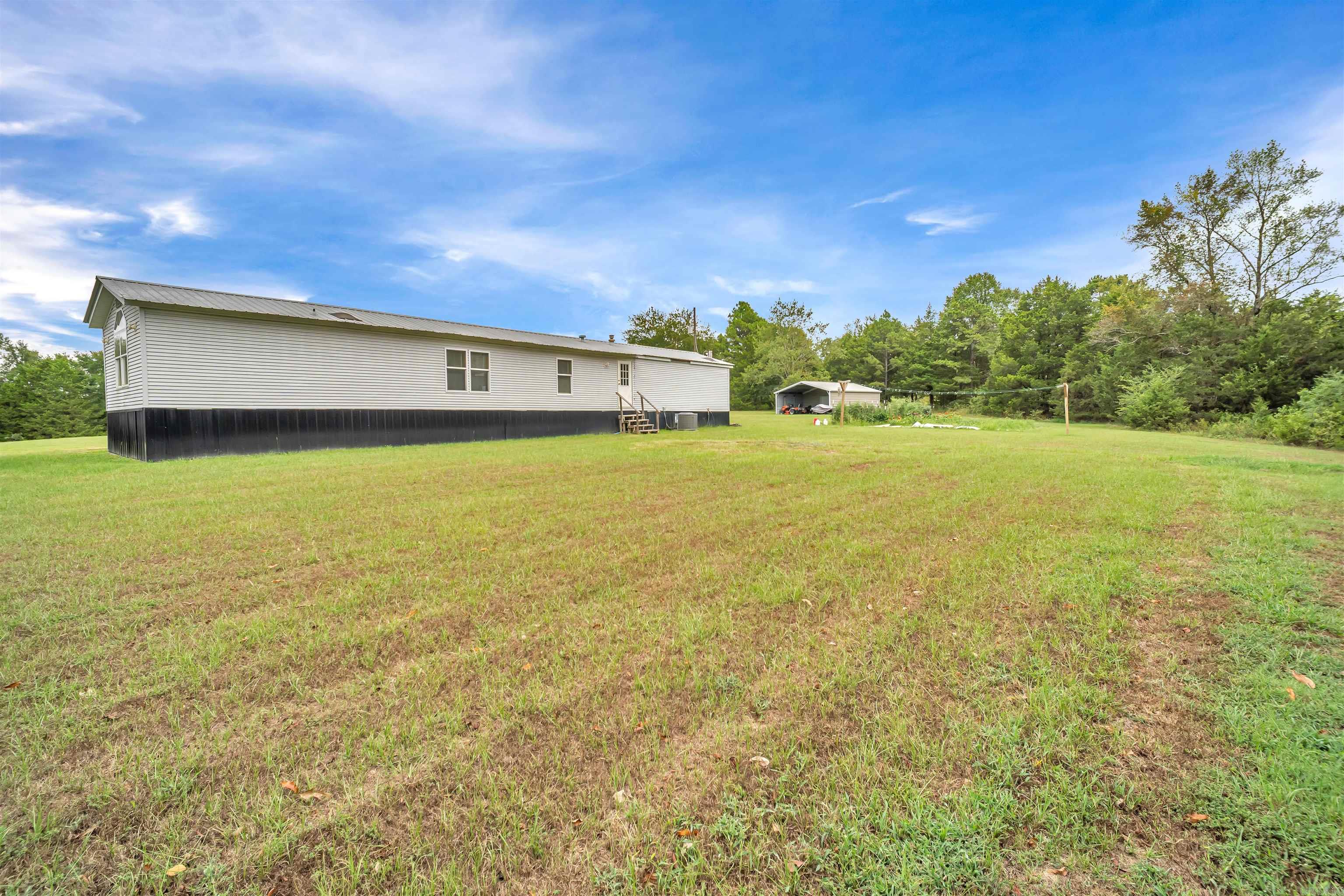 657 Tucker Mountain  Solgohachia, AR