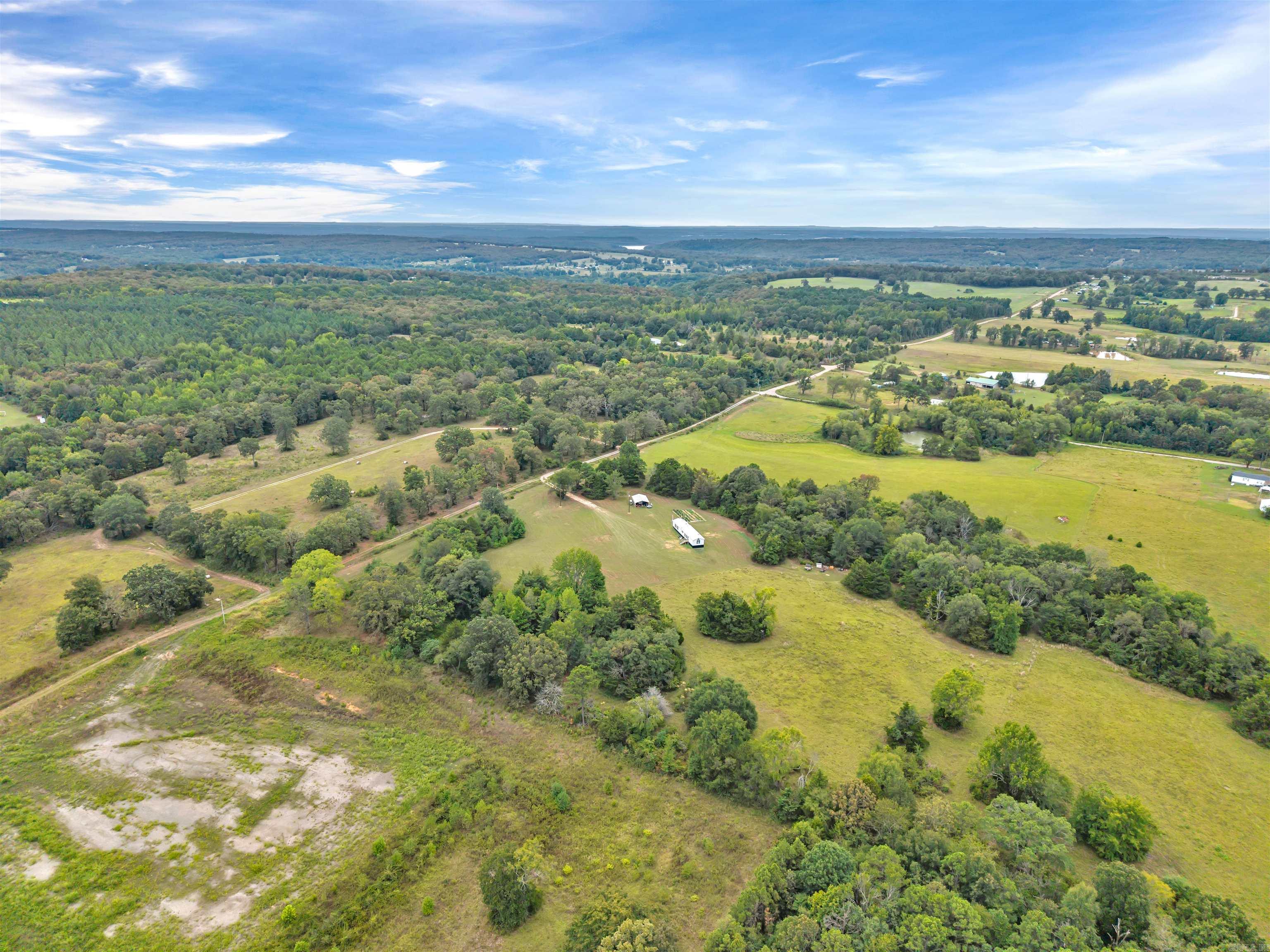 657 Tucker Mountain  Solgohachia, AR