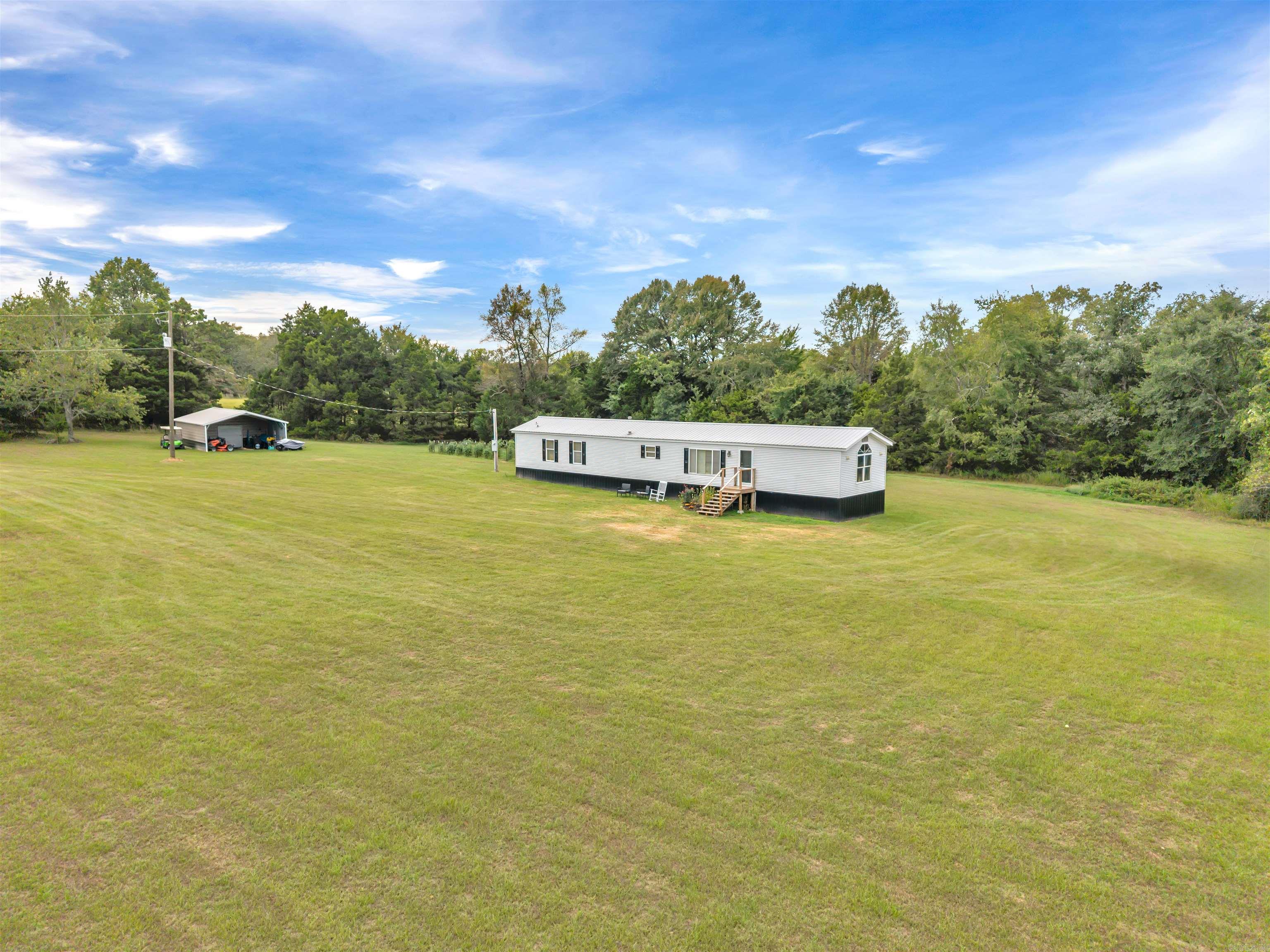 657 Tucker Mountain  Solgohachia, AR