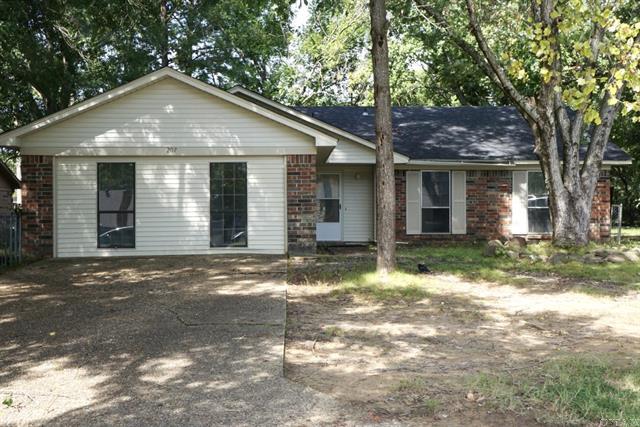 207  Fairway  Conway, AR