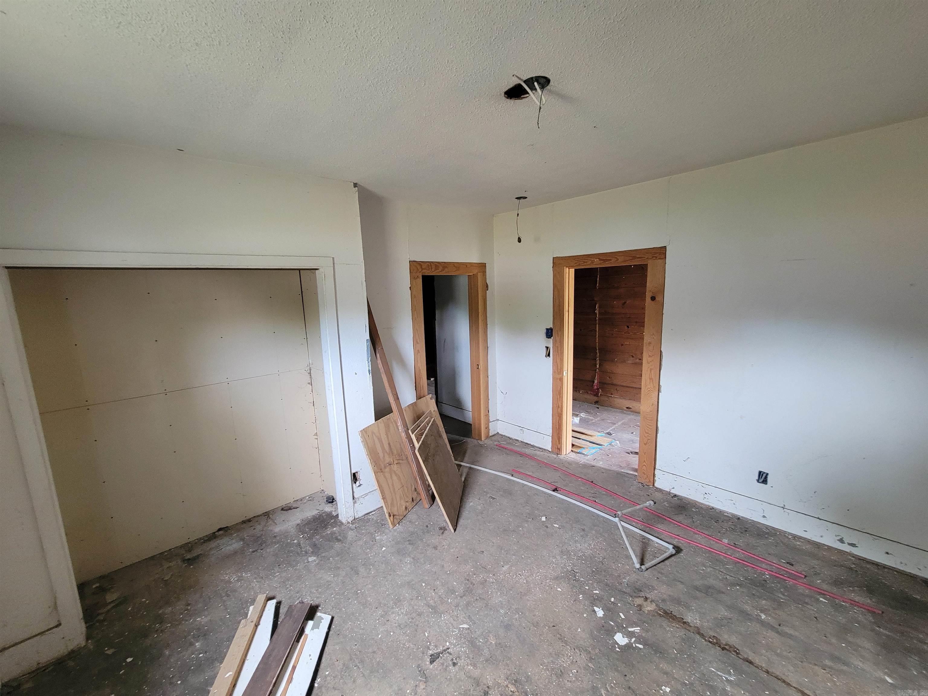 2723 Cumberland  Little Rock, AR