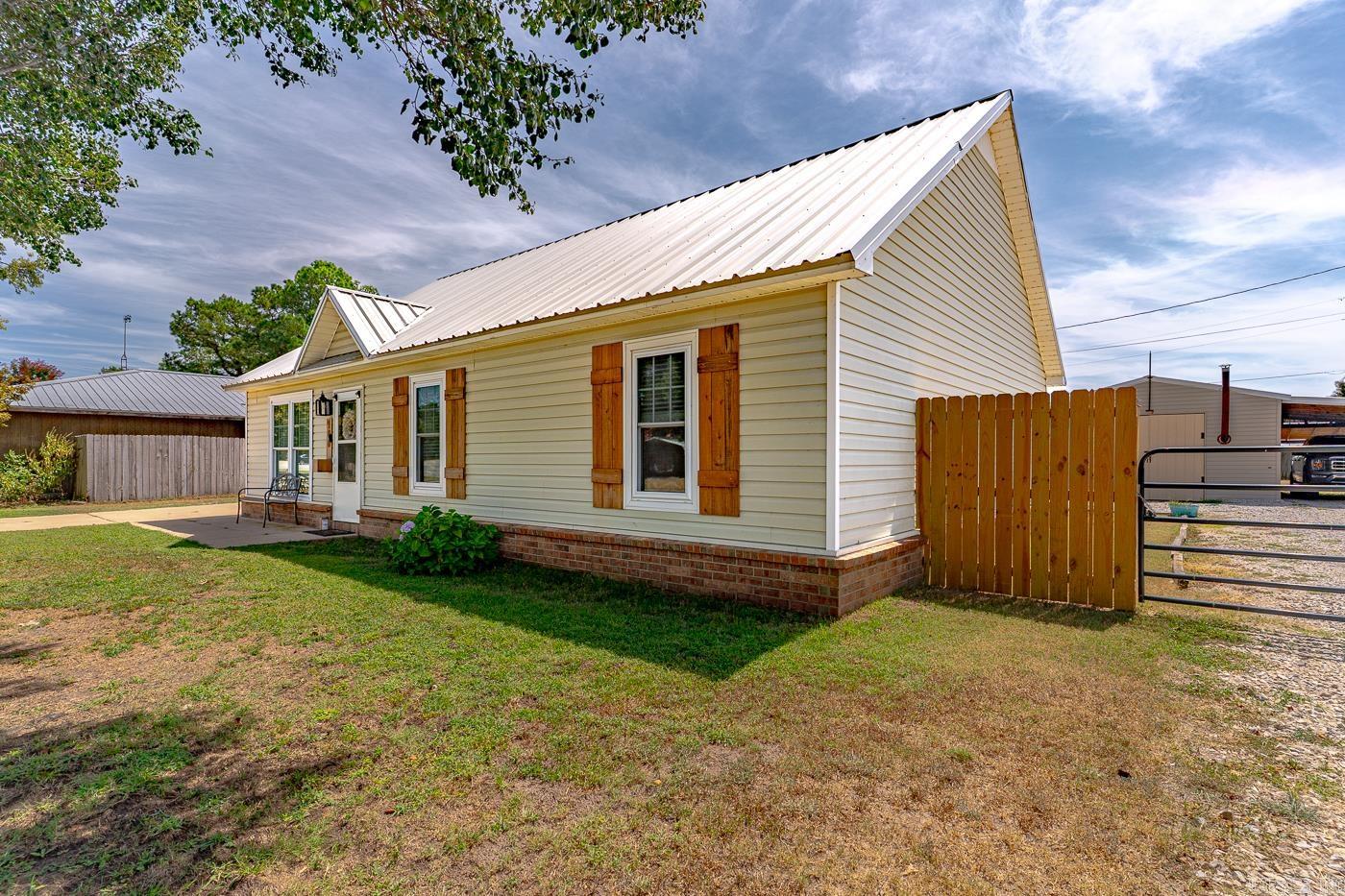 100 Gamble Lane  Manila, AR