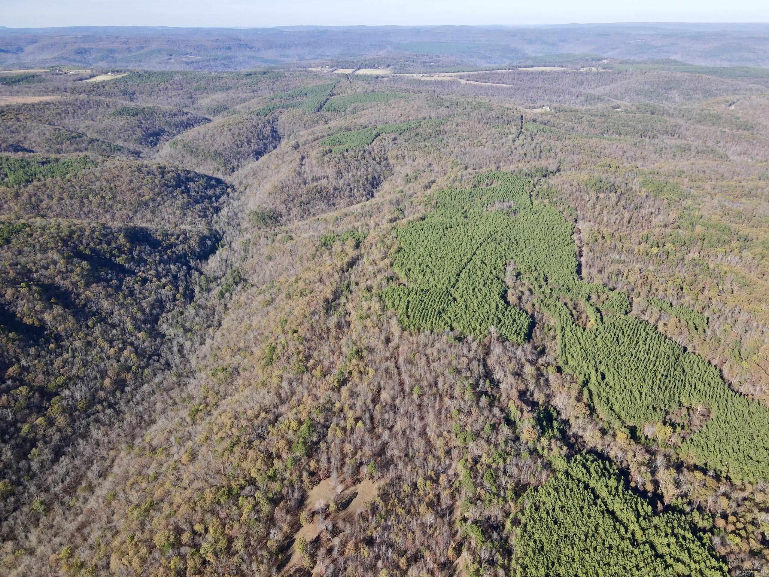 000 HWY 16 W  Clinton, AR