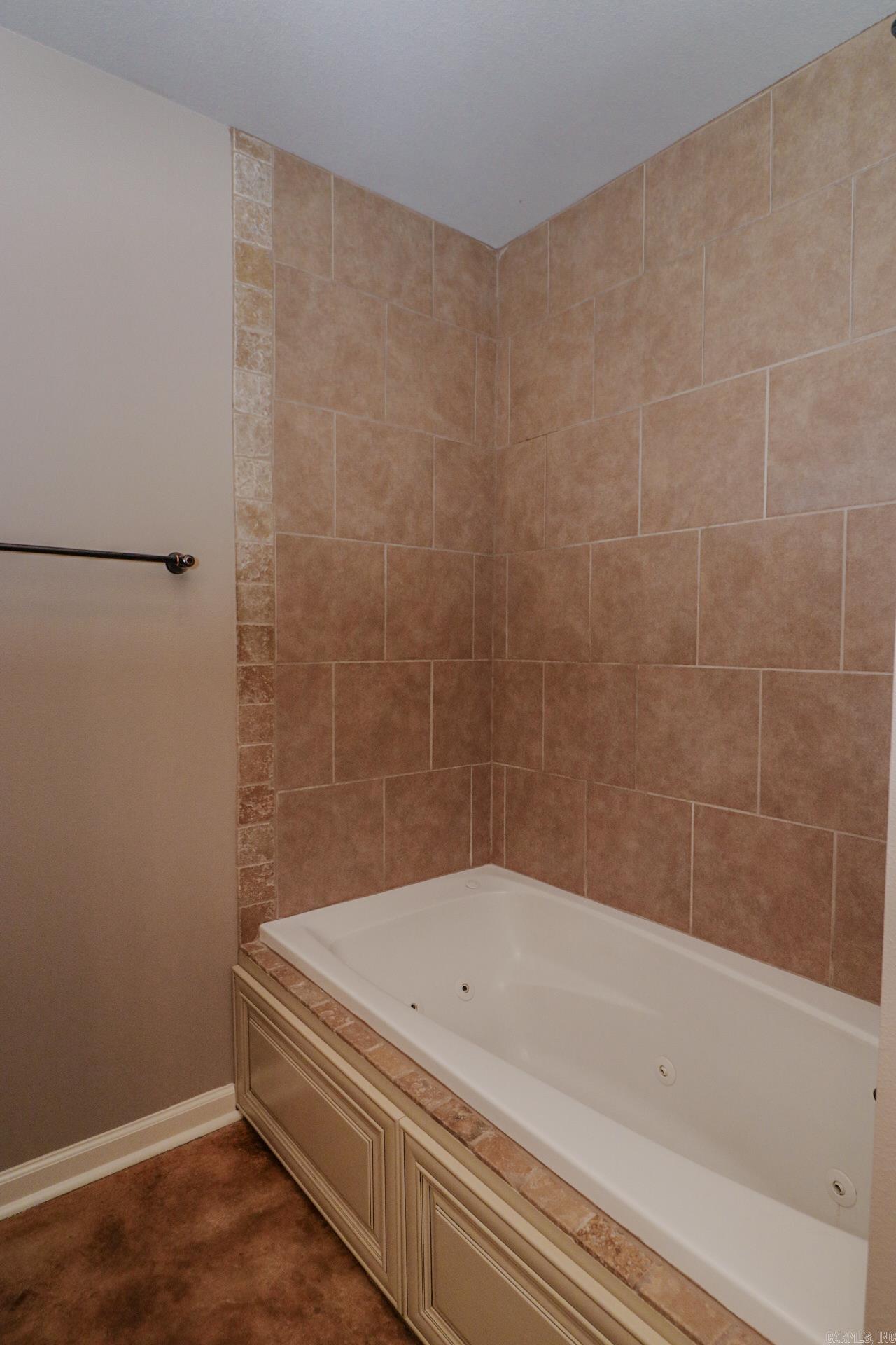 4833 Wildwood  Jonesboro, AR