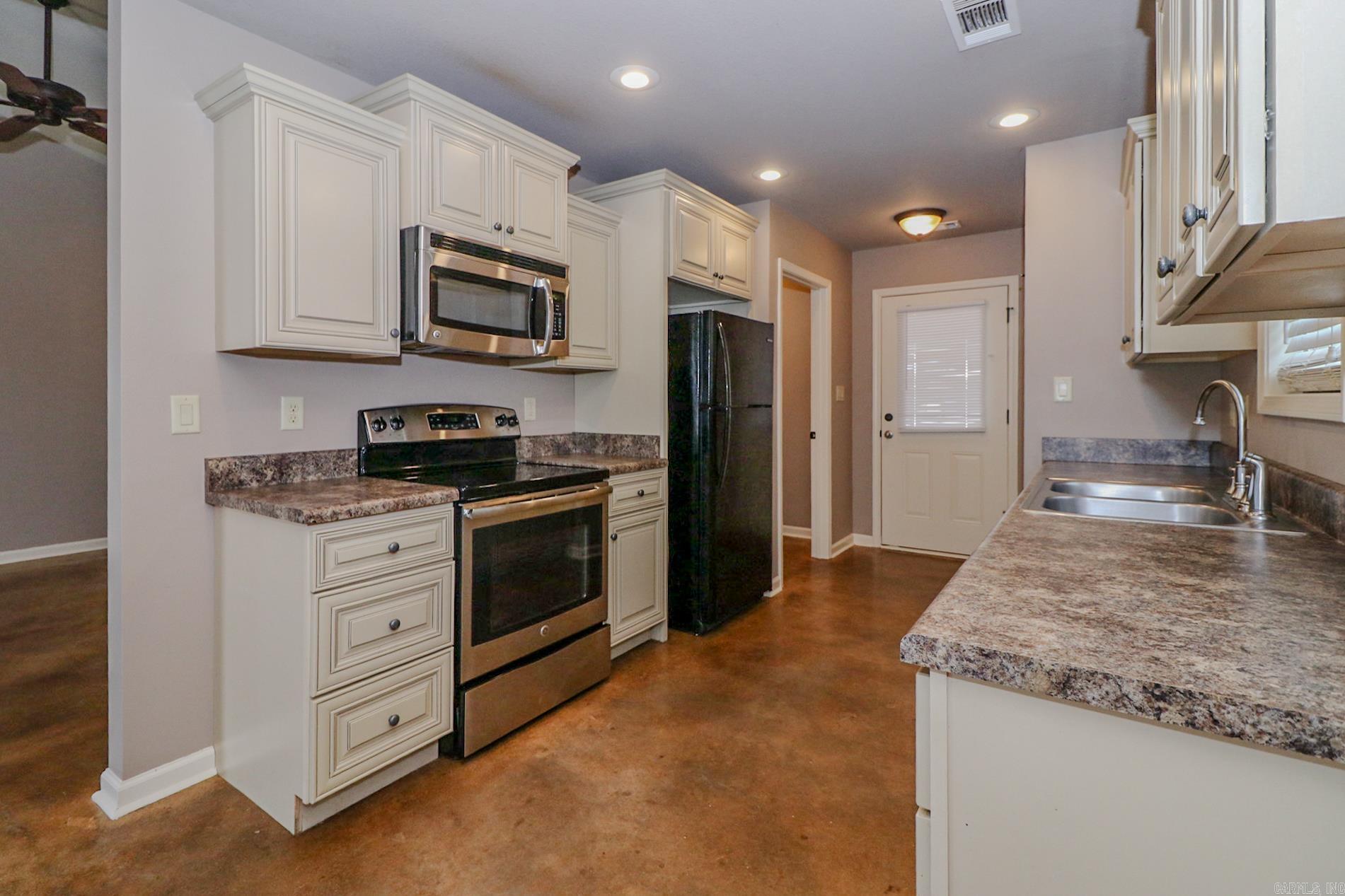 4833 Wildwood  Jonesboro, AR