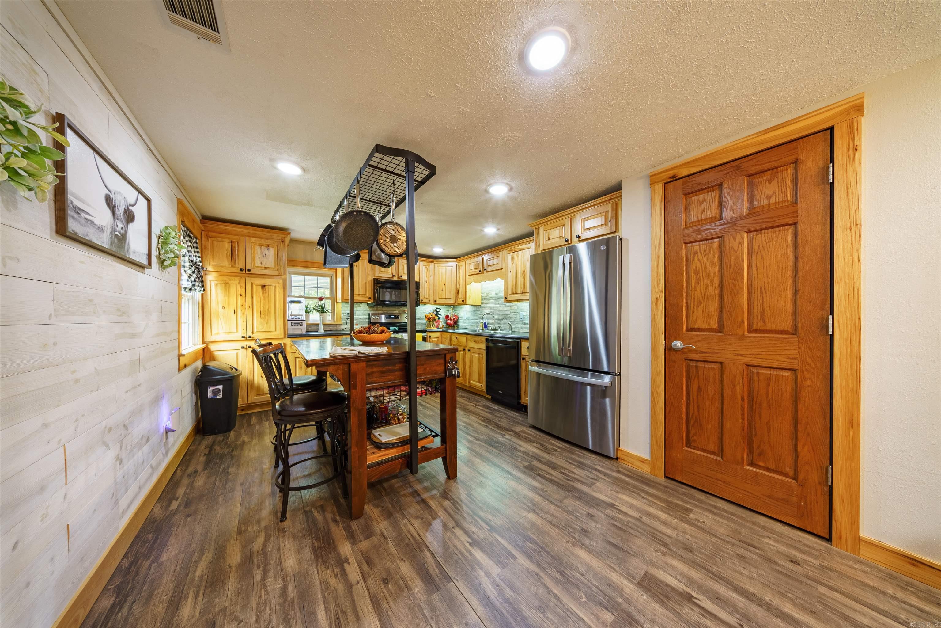 2215 AR Hwy 175  Mammoth Spring, AR
