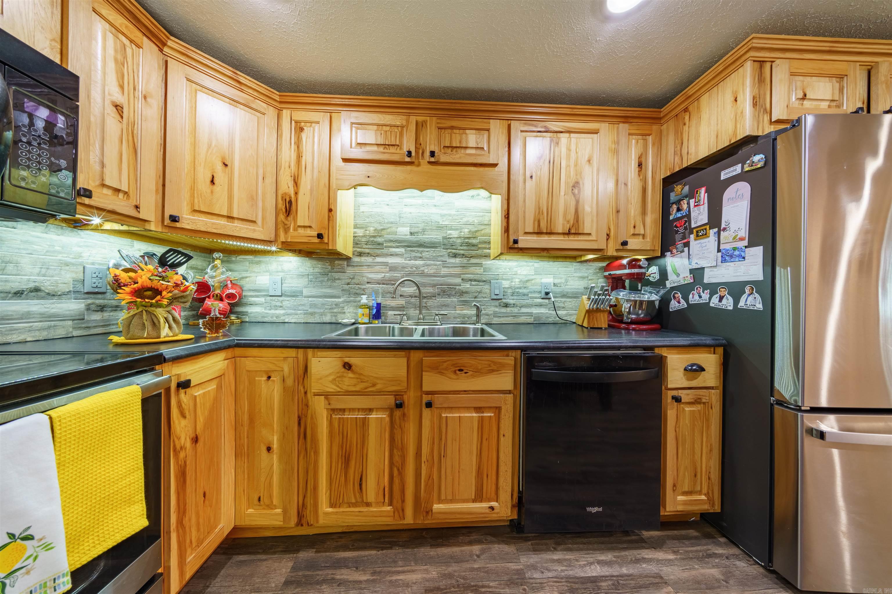 2215 AR Hwy 175  Mammoth Spring, AR