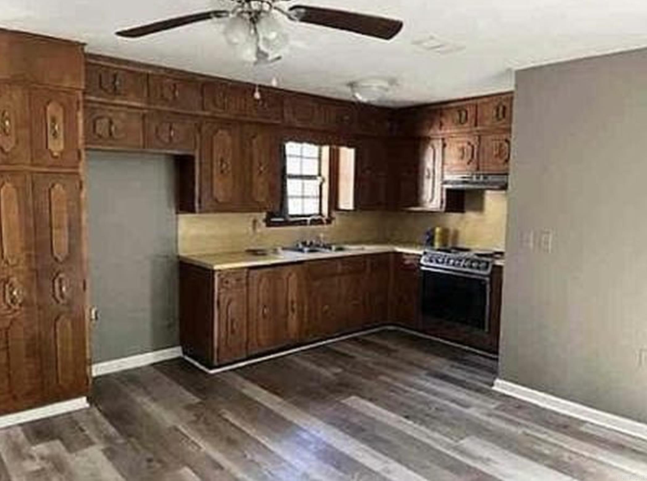 8707 Sulphur Springs  Pine Bluff, AR