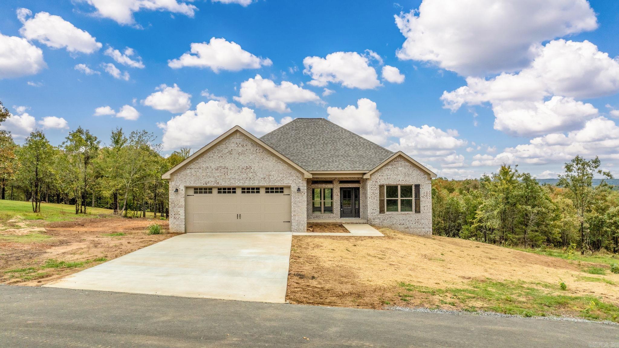 69 Summer Sky Drive  Greenbrier, AR