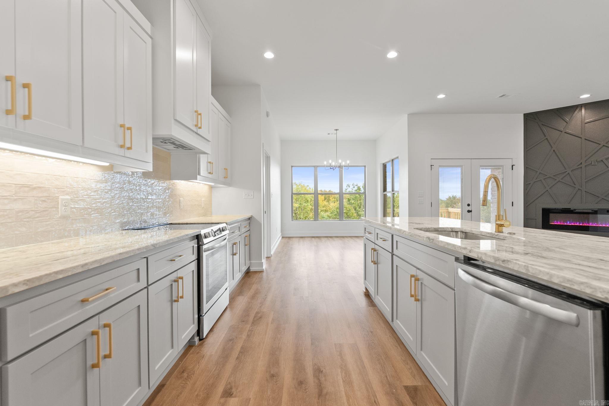 69 Summer Sky Drive  Greenbrier, AR