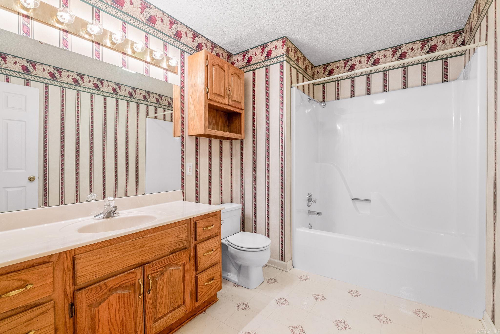 2130 Shade Tree  Conway, AR