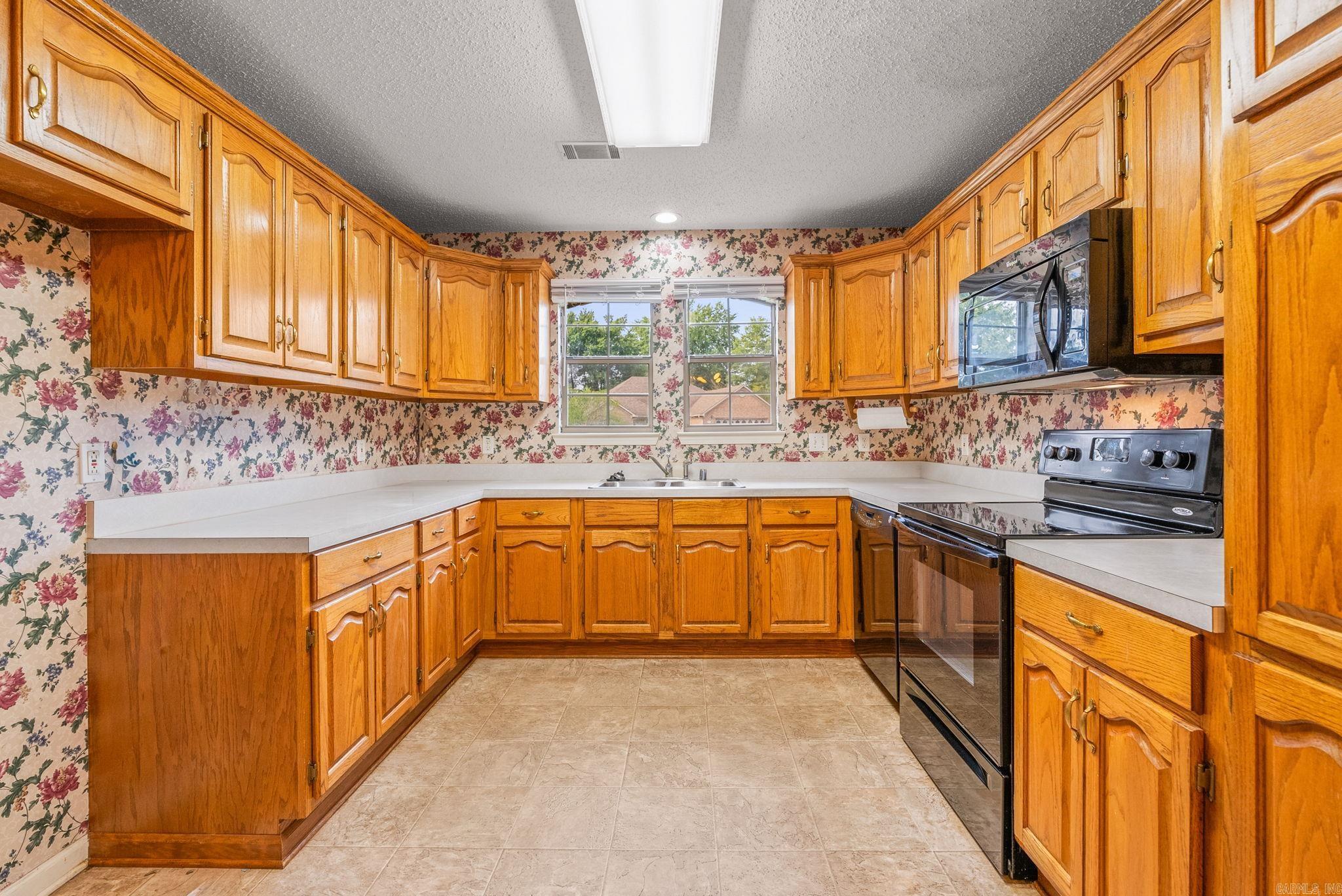 2130 Shade Tree  Conway, AR