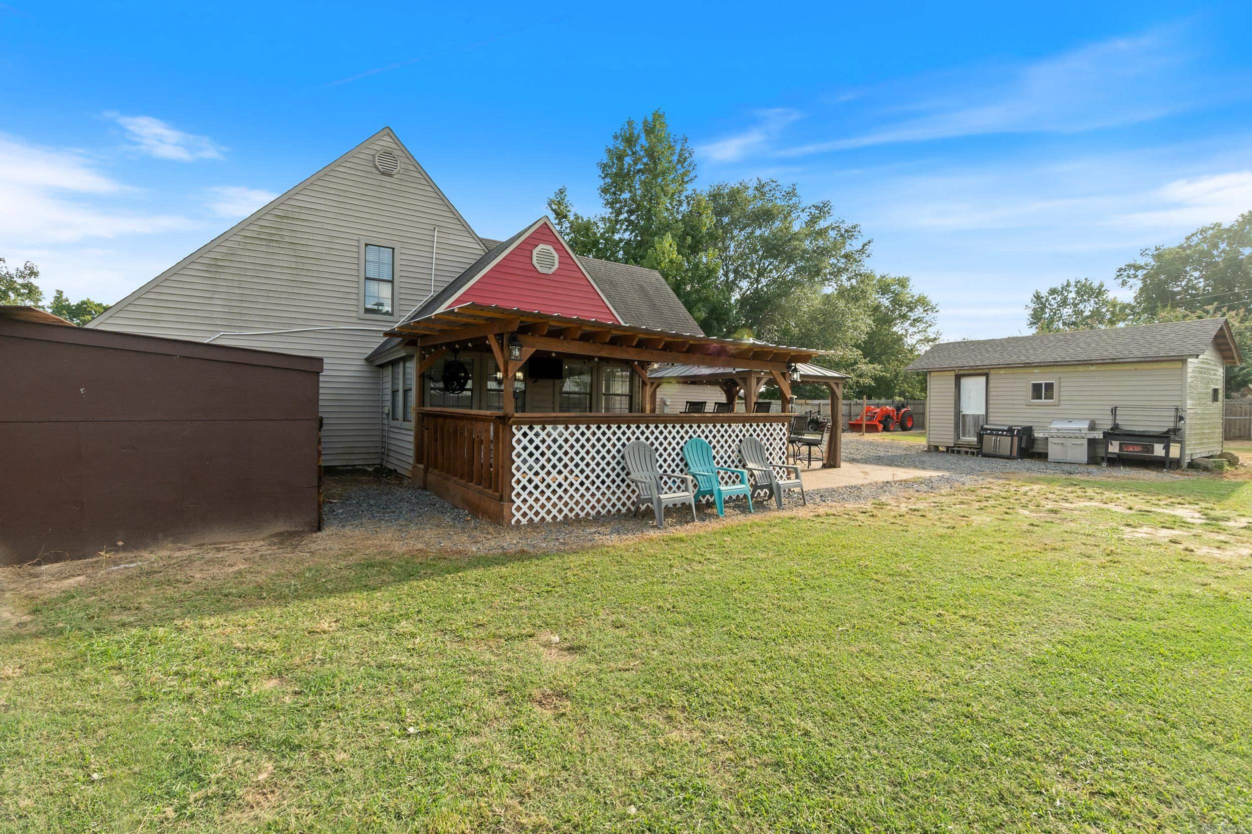 16 Burnett  Greenbrier, AR