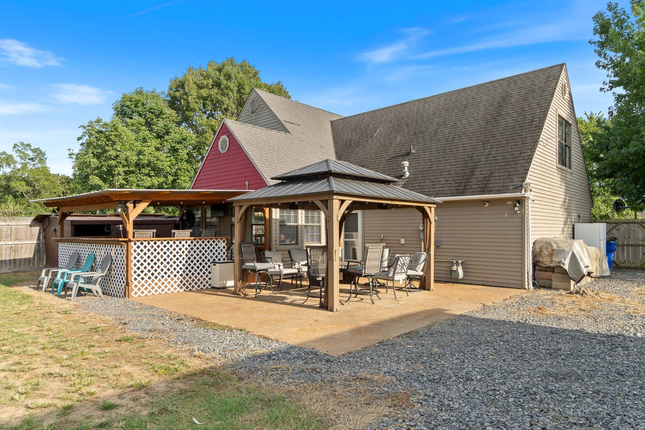16 Burnett  Greenbrier, AR