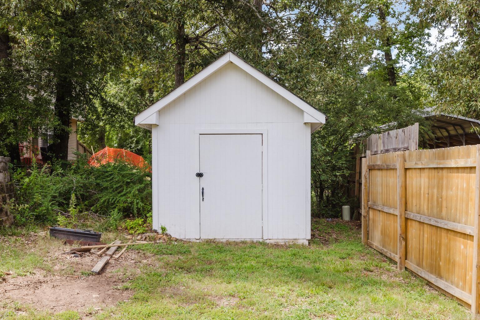 511 Holly Lynn  Bryant, AR