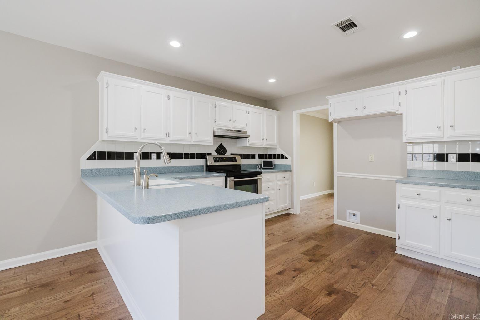 511 Holly Lynn  Bryant, AR