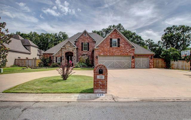 128  Marseille Dr  Maumelle, AR